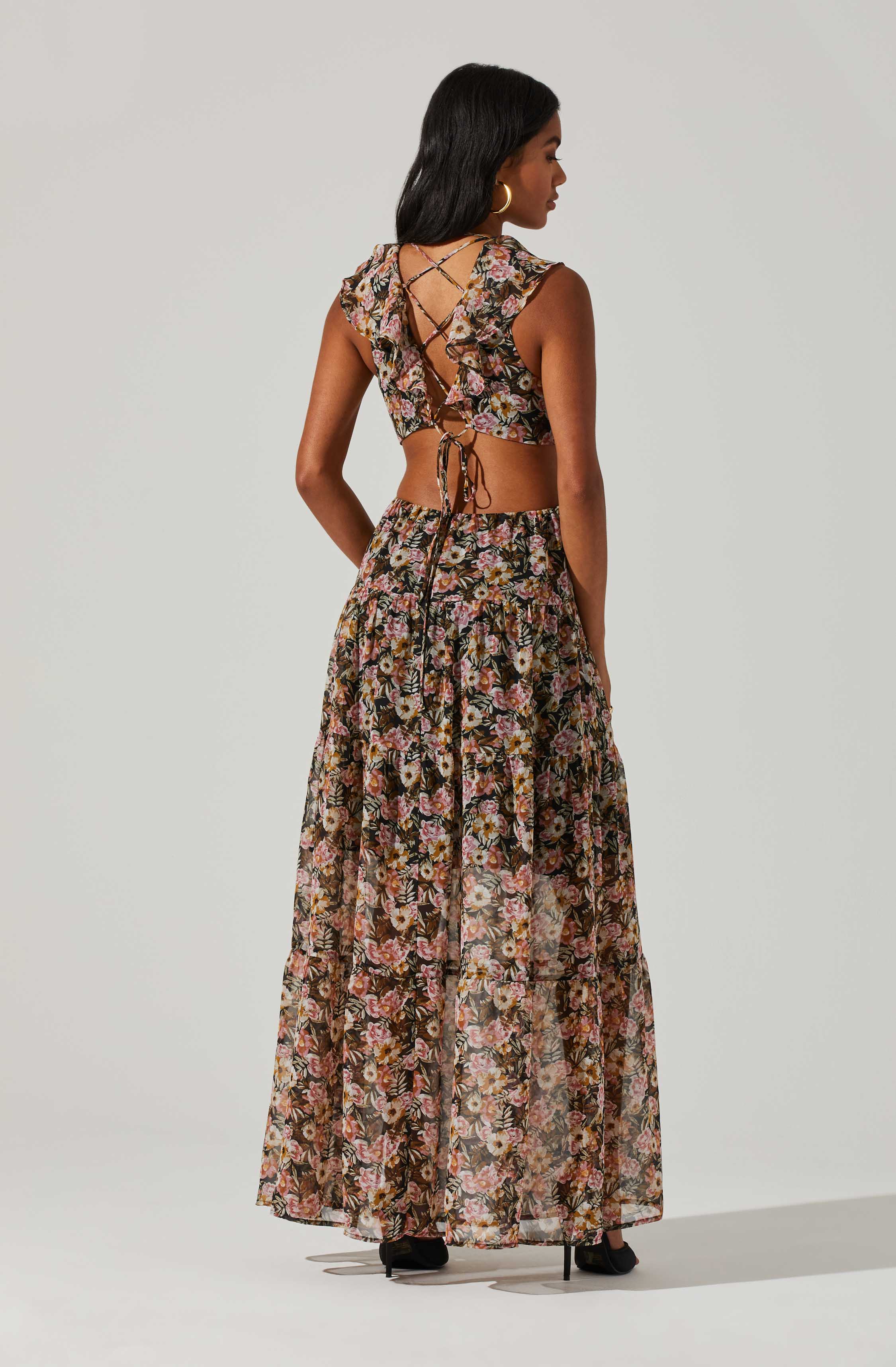 Floral Ruffle Cutout Maxi Dress-Aljck