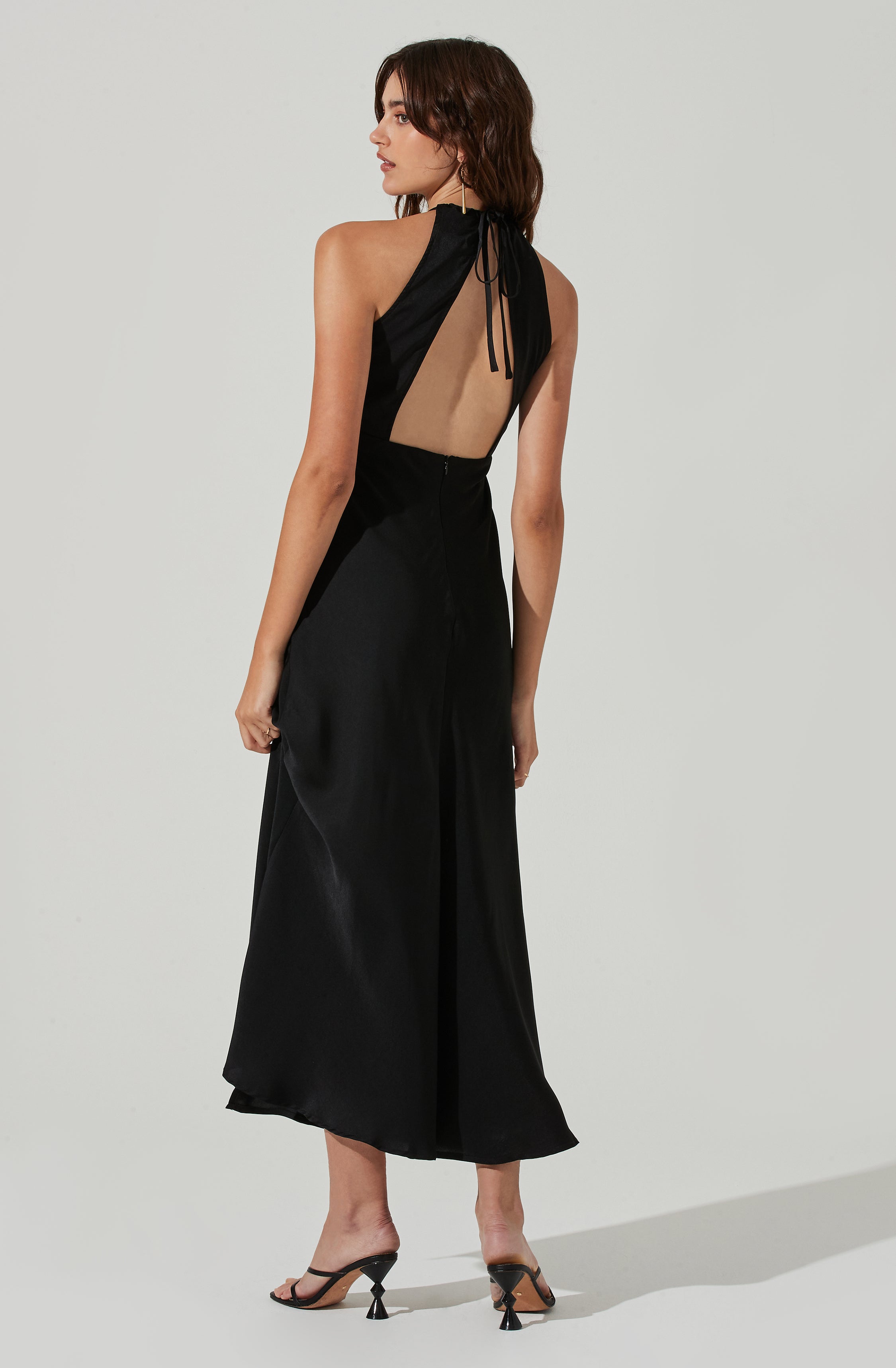 Ruched Bust Maxi Dress-Aljck