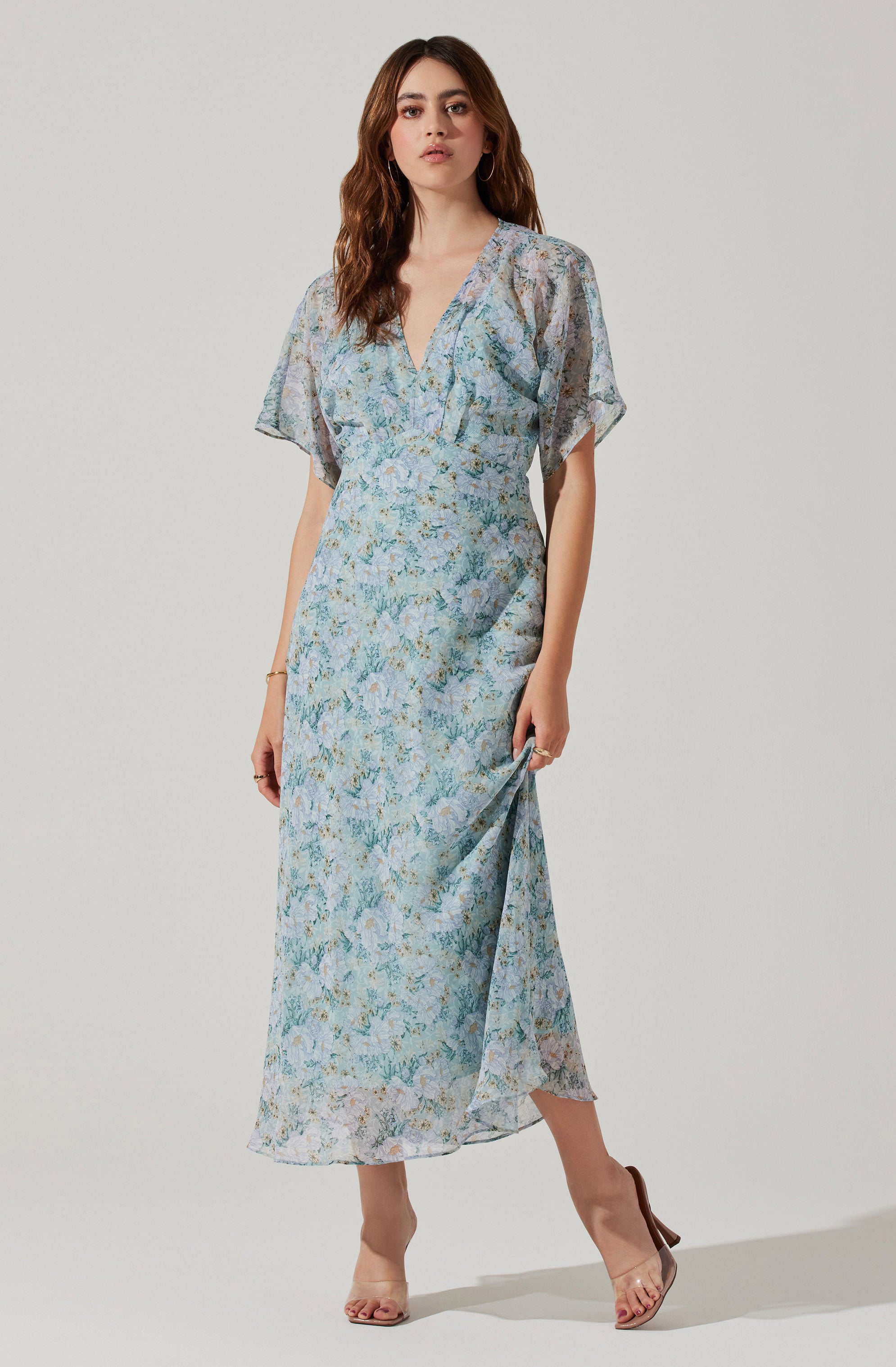 Flutter Sleeve Open Back Maxi Dress-Aljck