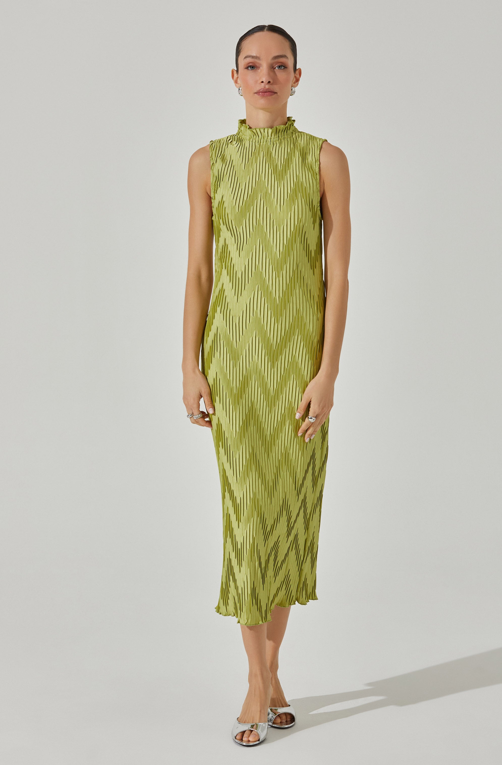 Textured Plisse Mock Neck Midi Dress-Aljck