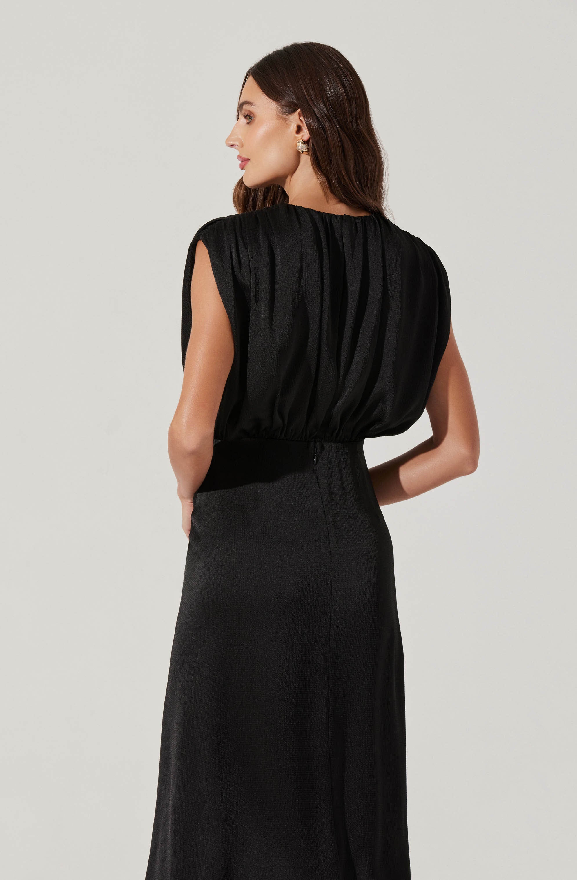 Blouson Satin Midi Dress-Aljck