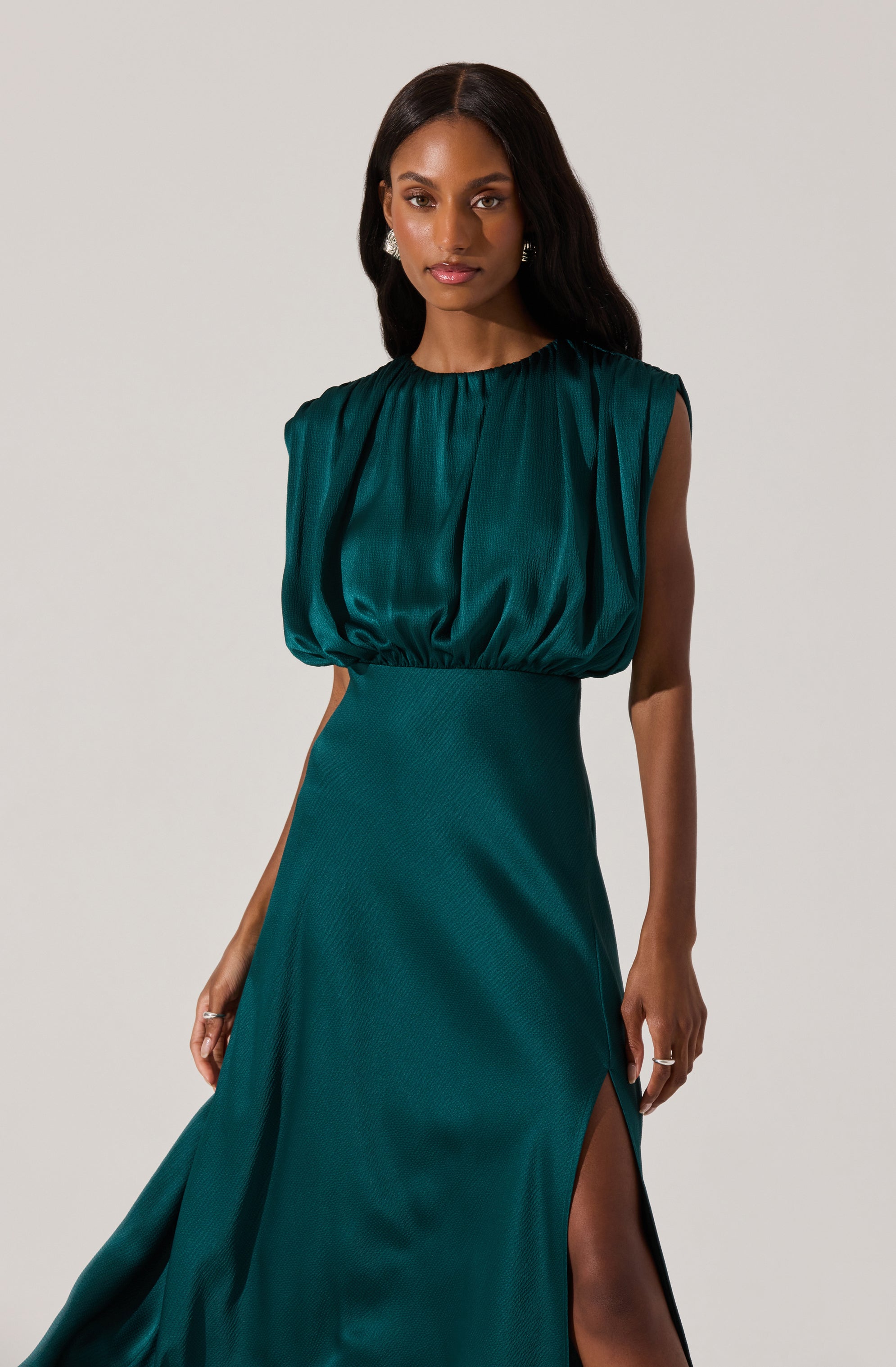 Blouson Satin Midi Dress-Aljck