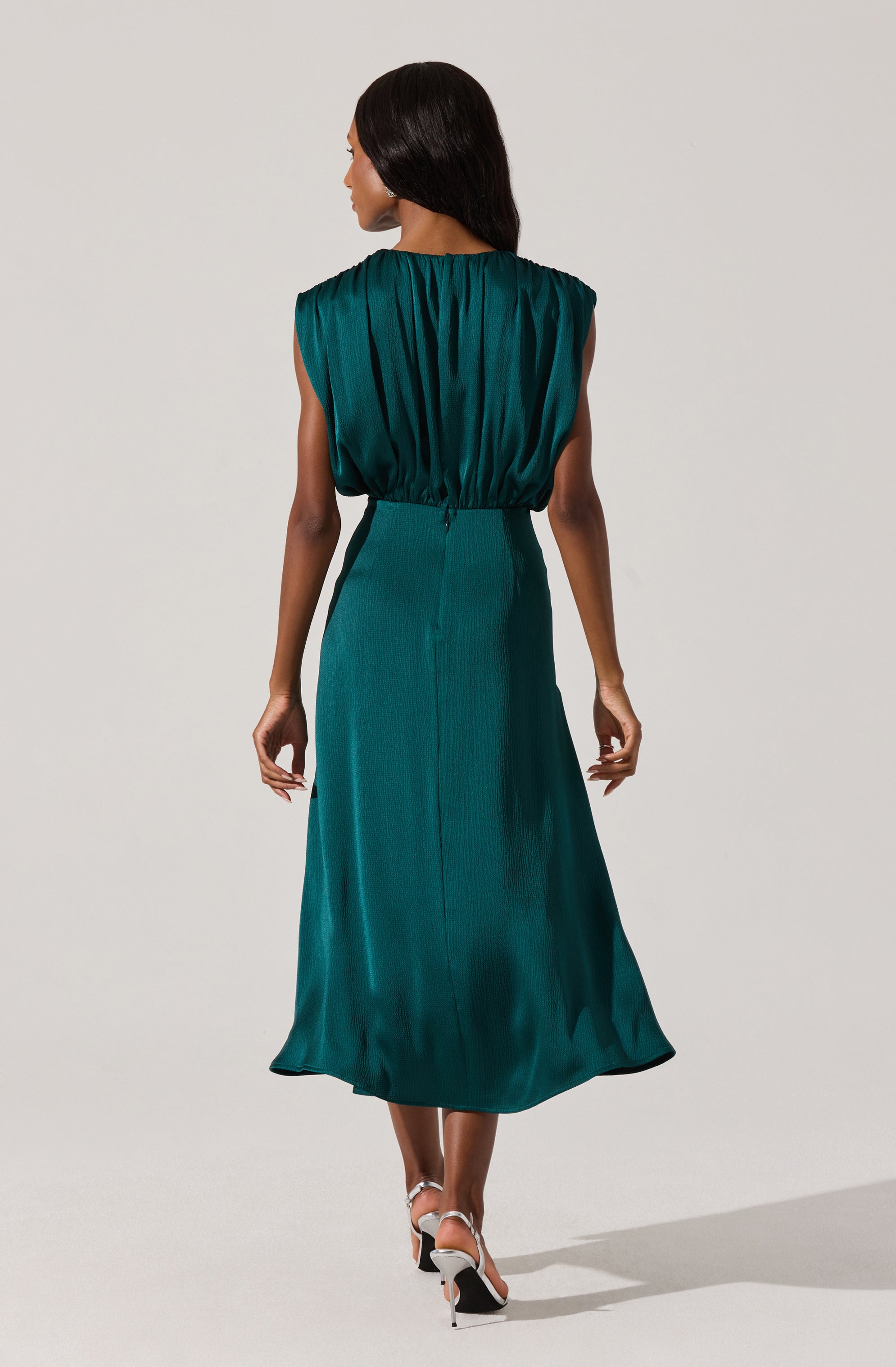 Blouson Satin Midi Dress-Aljck