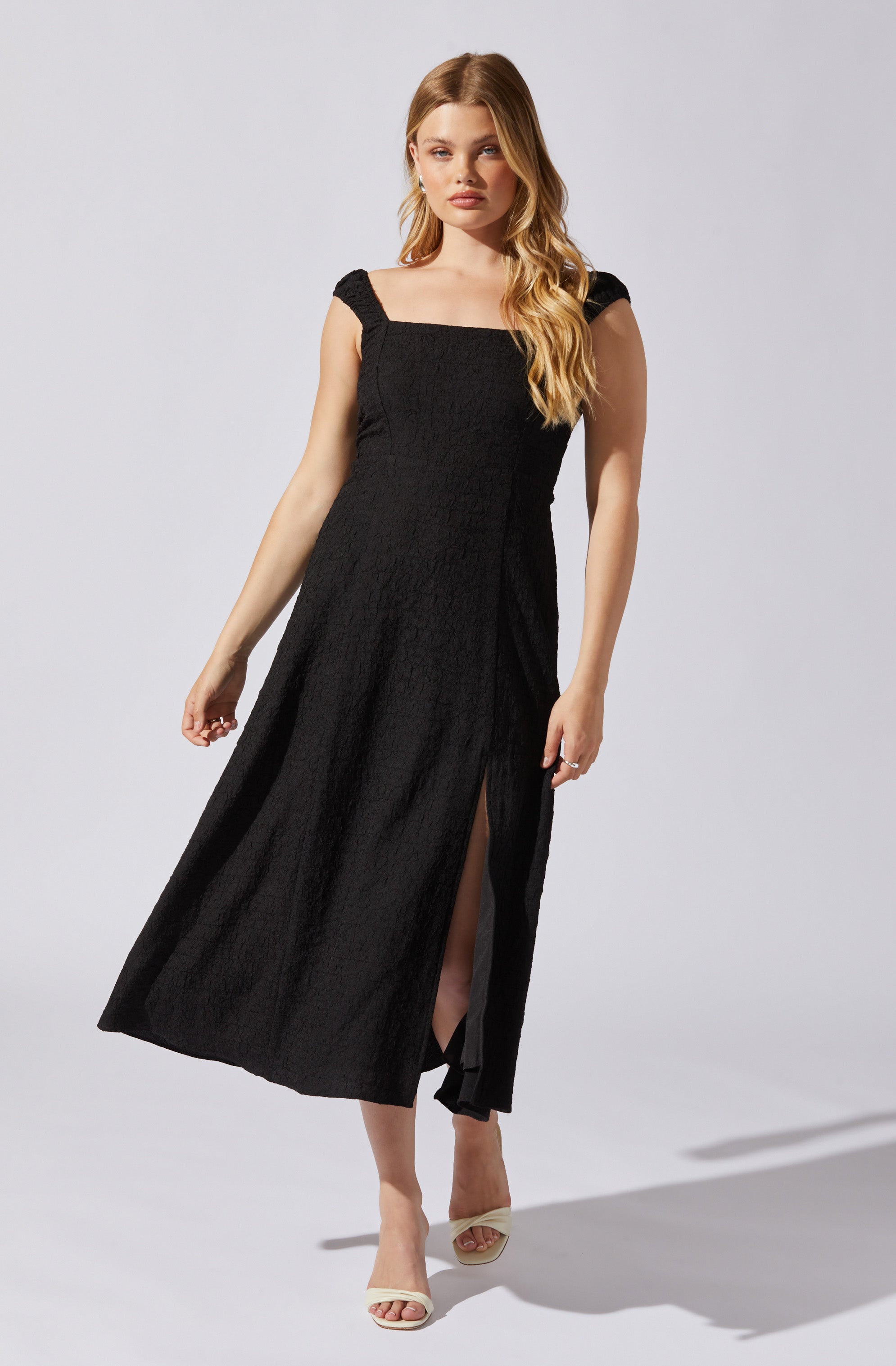 Crinkle Shoulder Midi Dress-Aljck