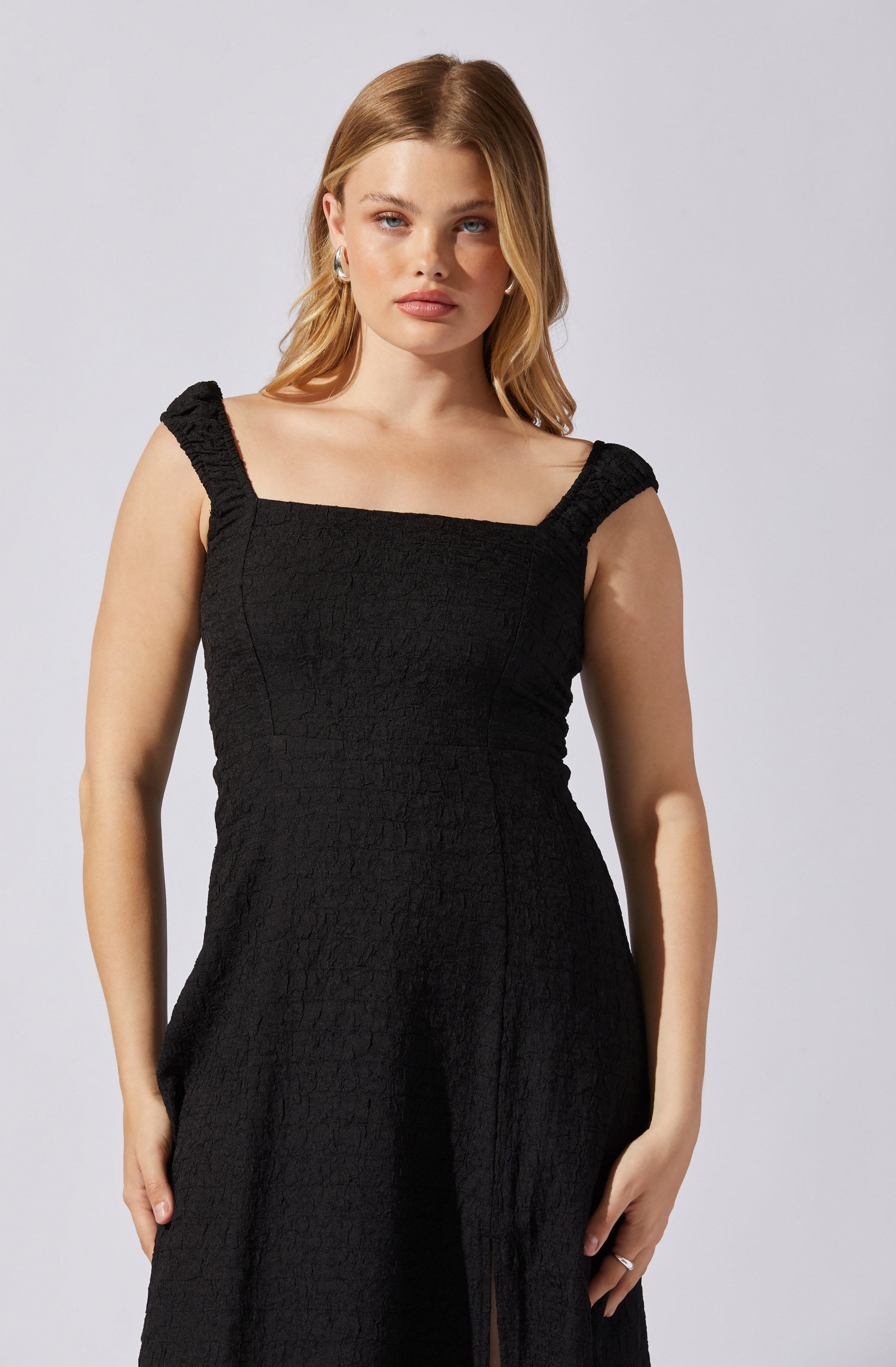 Crinkle Shoulder Midi Dress-Aljck