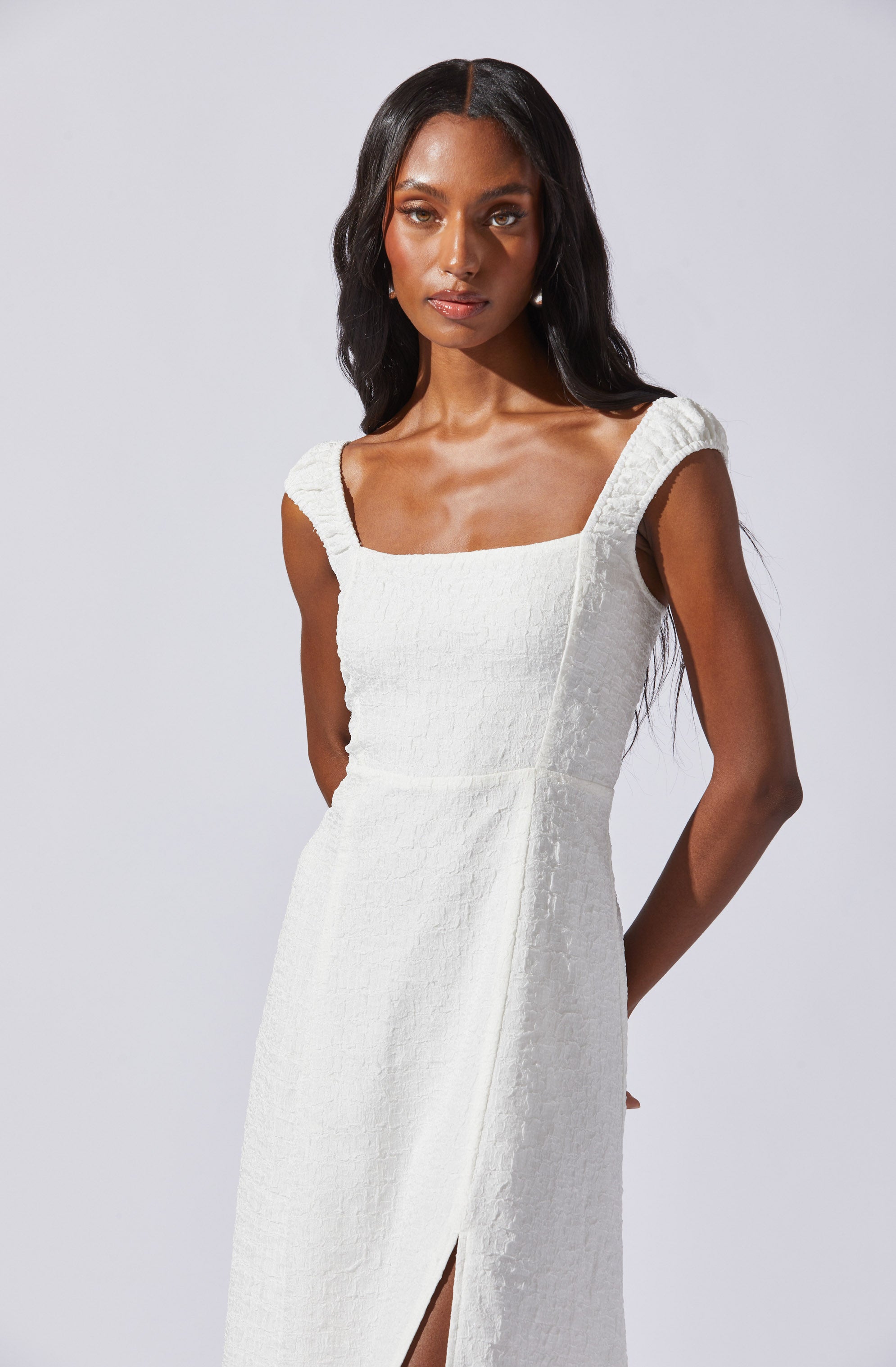 Crinkle Shoulder Midi Dress-Aljck