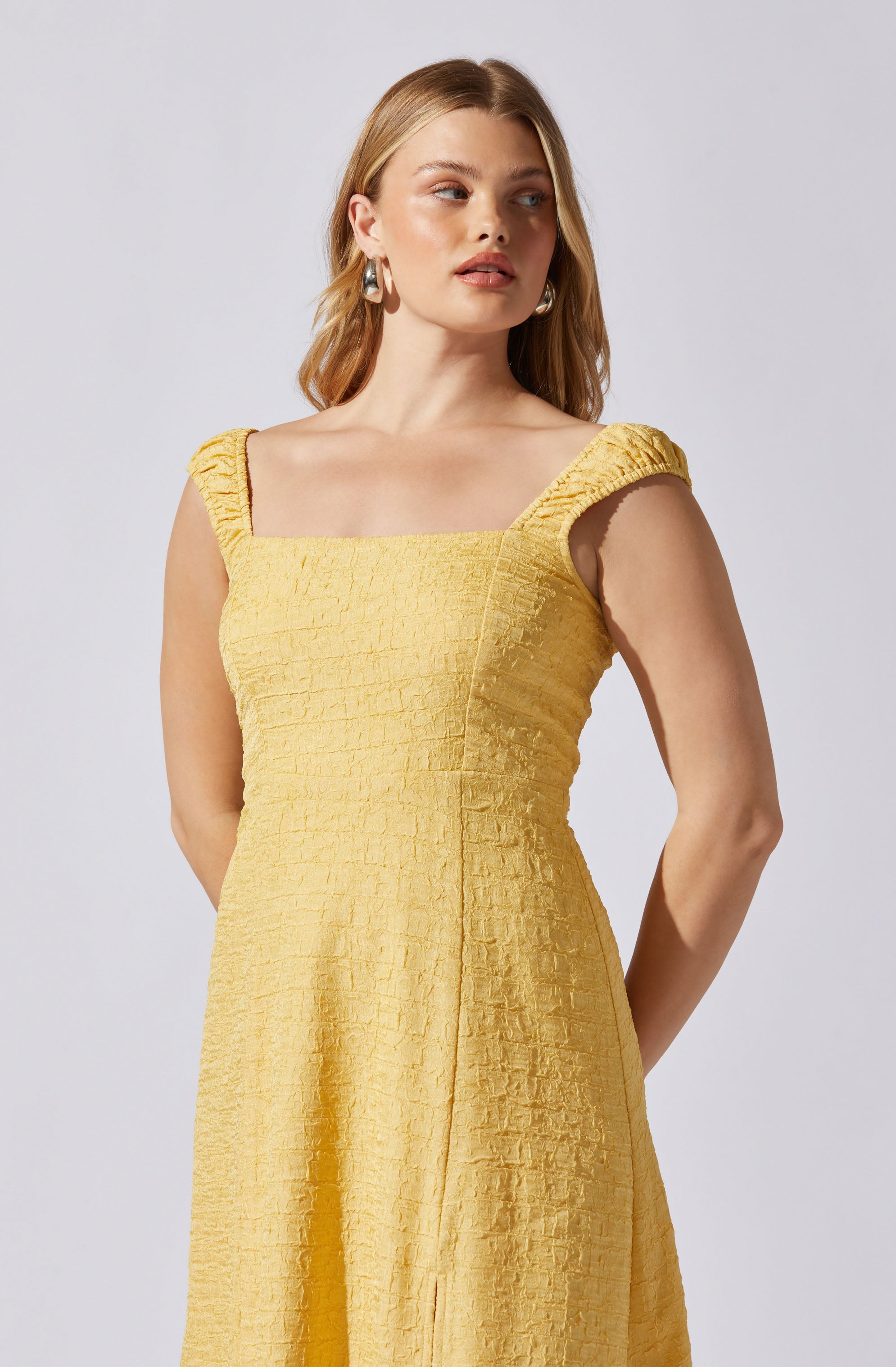 Crinkle Shoulder Midi Dress-Aljck