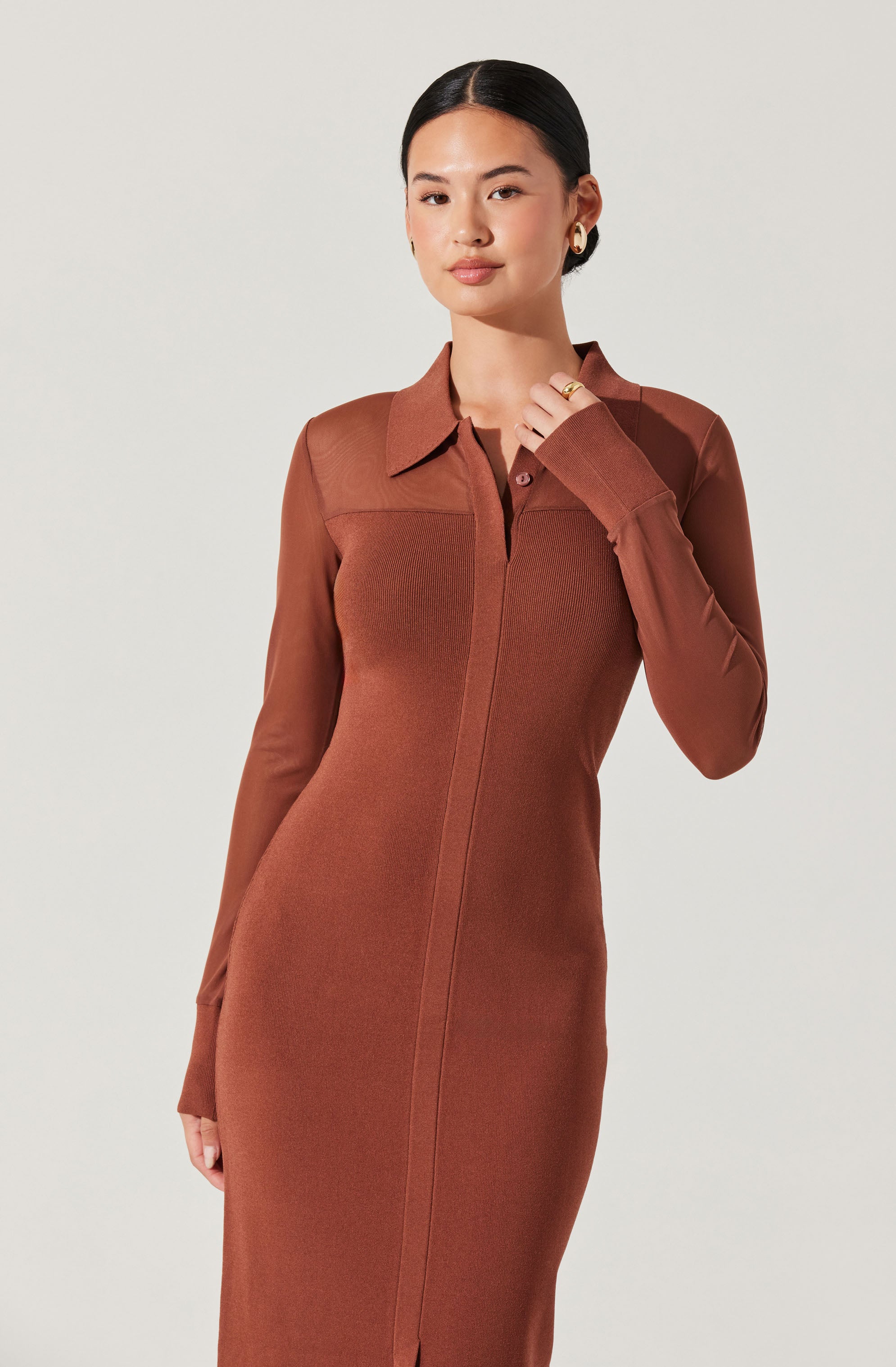 Contrast Mesh Collared Midi Dress-Aljck