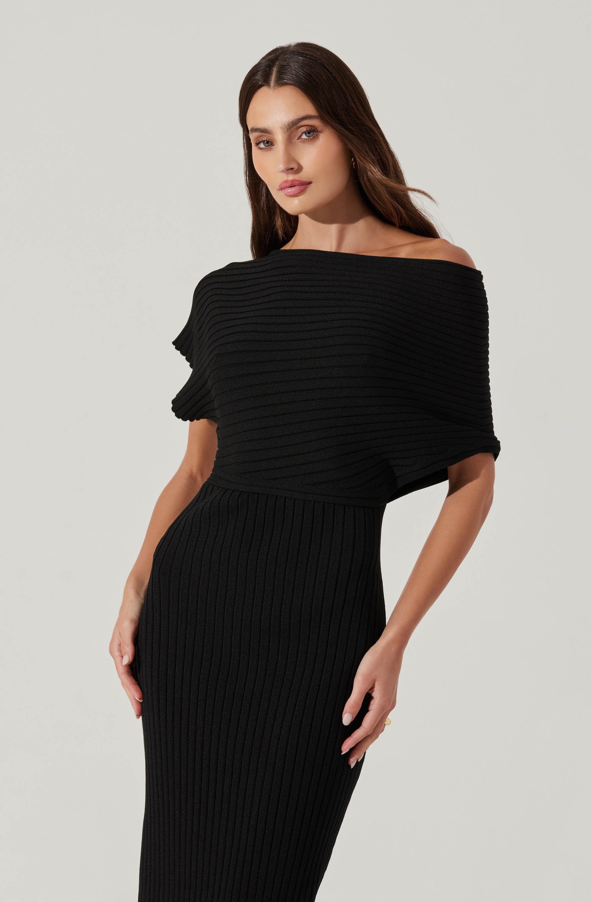 Wide ribbed sweater dress-Aljck