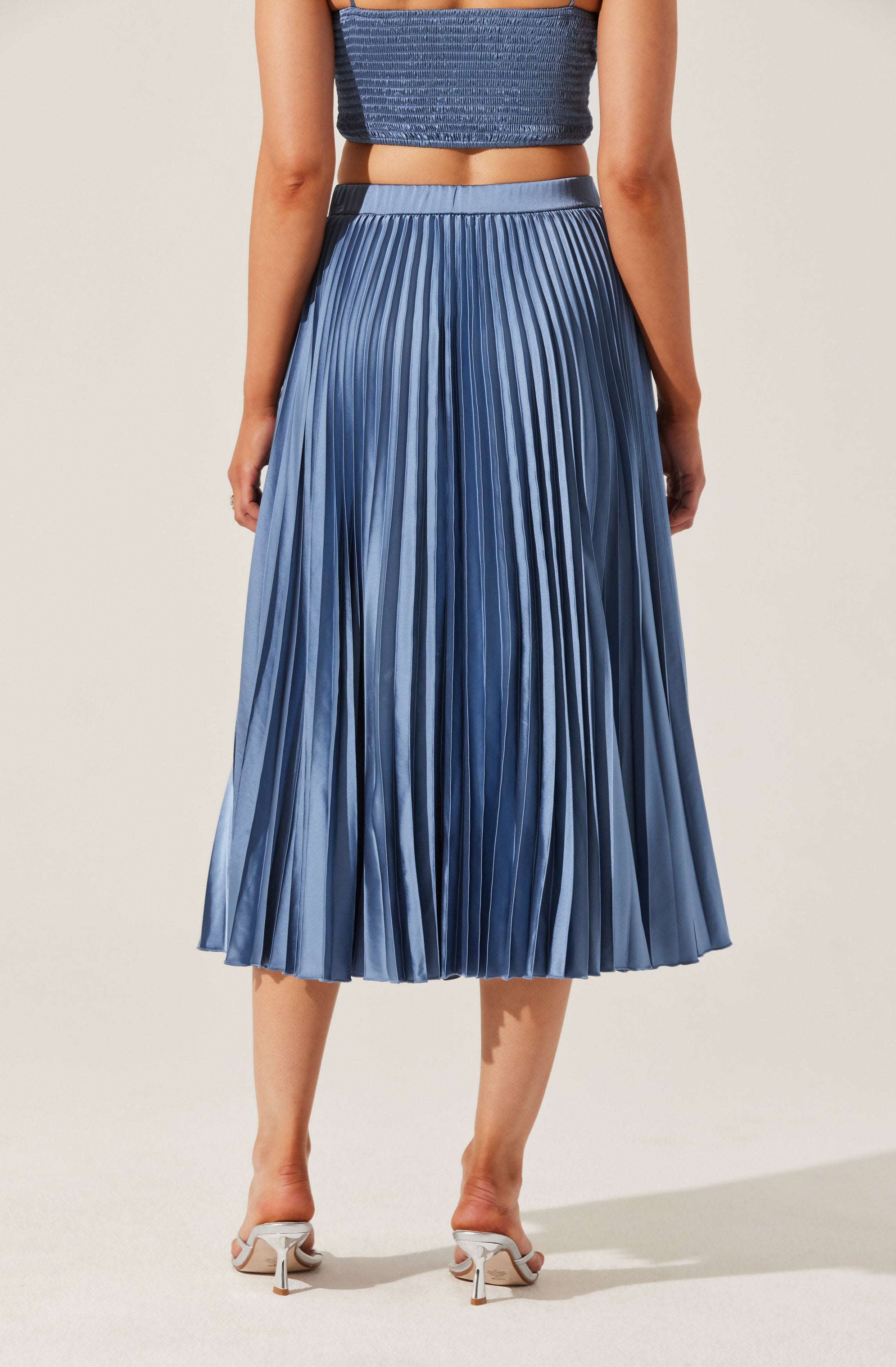 Pleated Satin Midi Skirt-Aljck