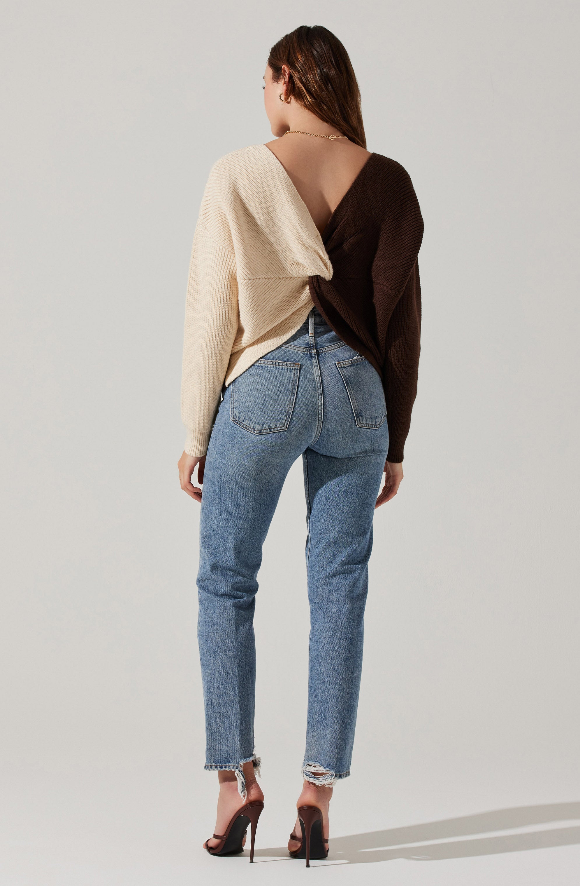 Two Toned Twist Back Sweater-Aljck