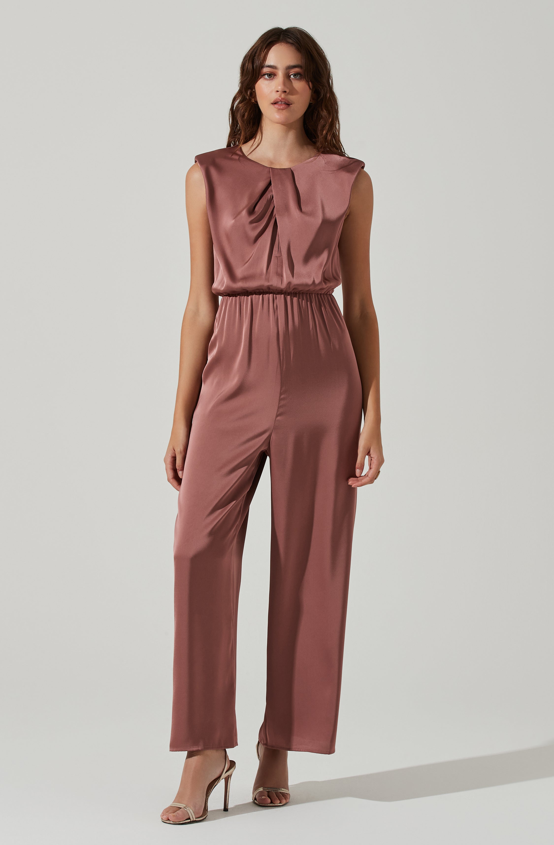Inverted Pleat Neck Jumpsuit-Aljck