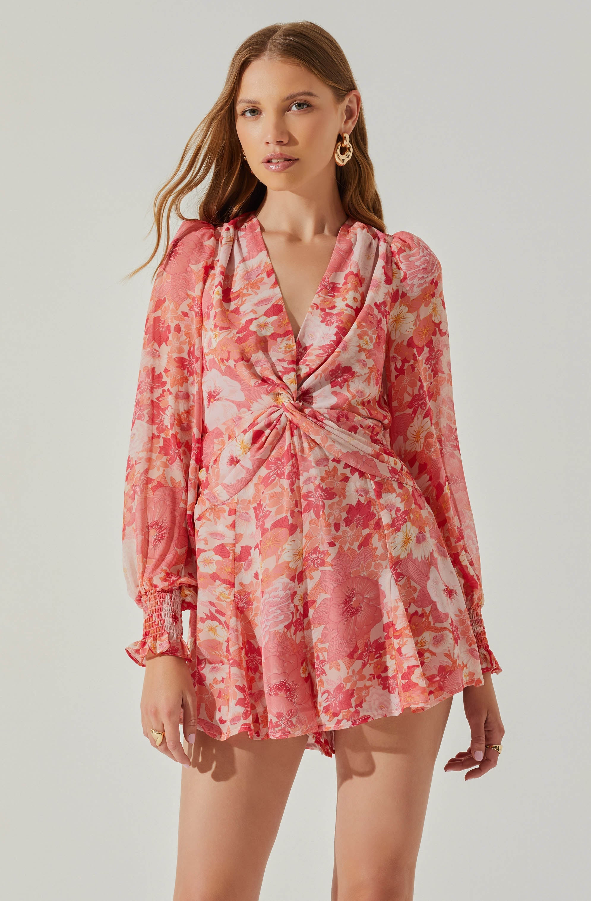 Long Sleeve Back Tie Floral Romper-Aljck