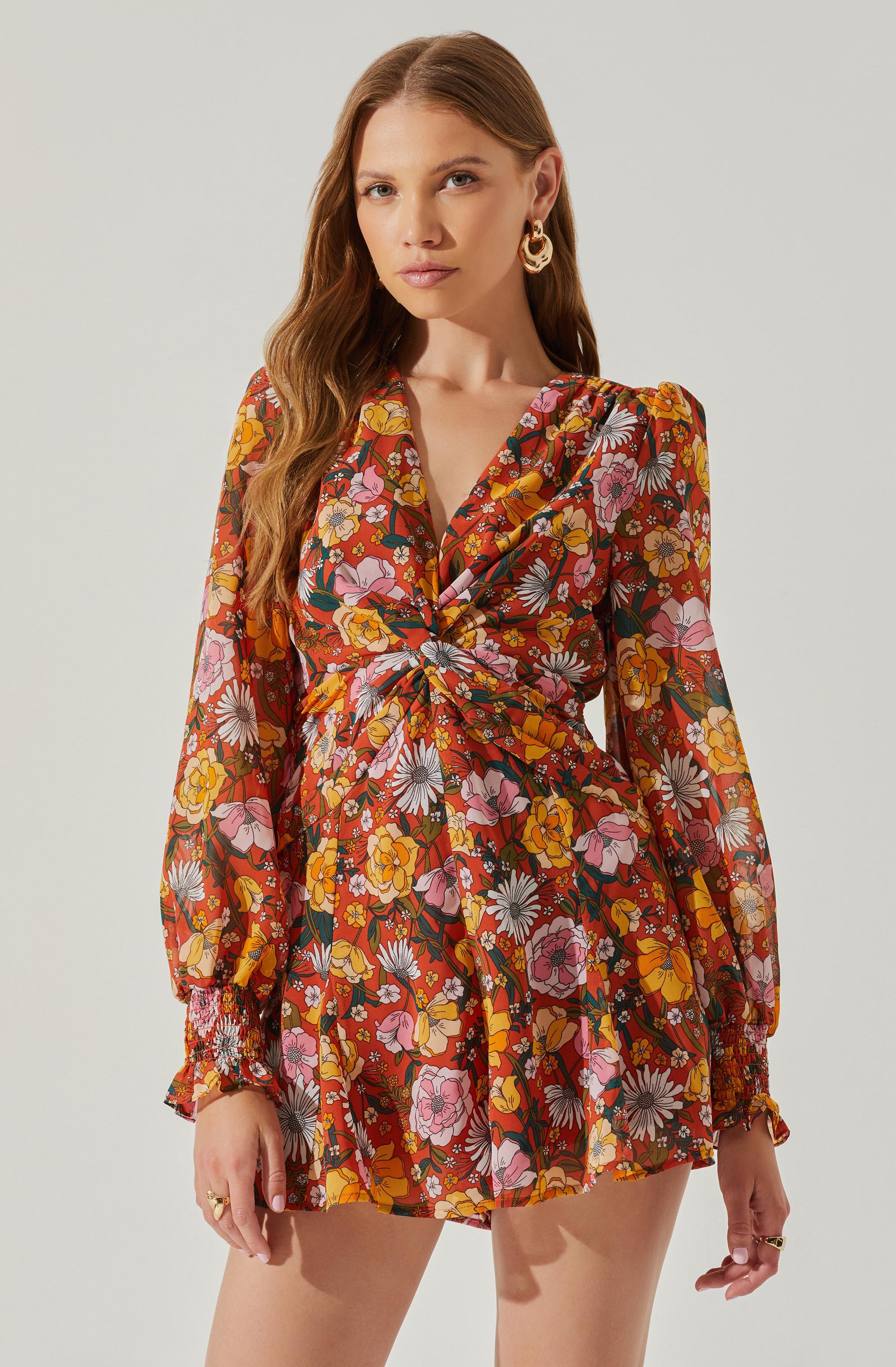 Long Sleeve Back Tie Floral Romper-Aljck