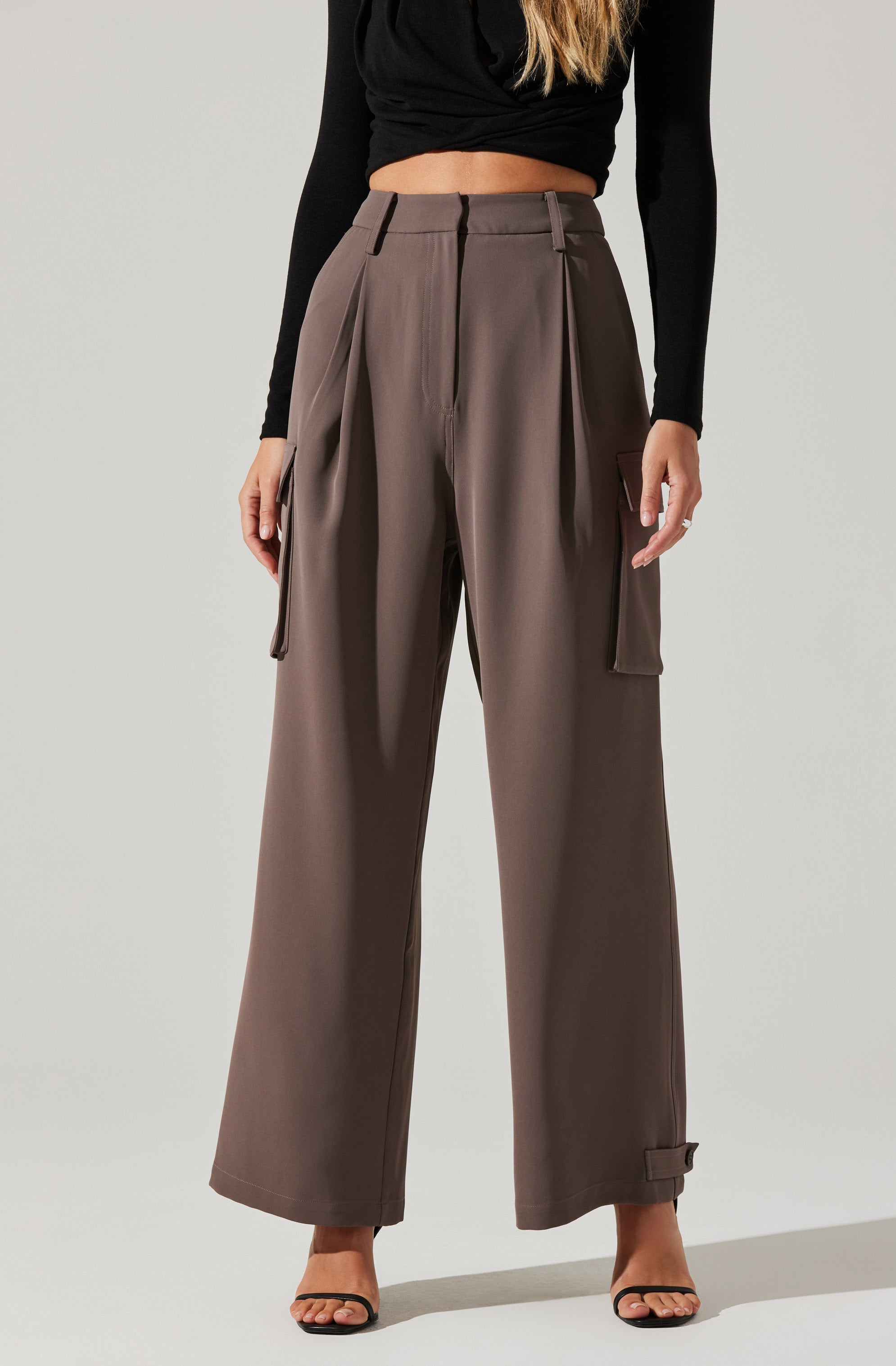 Pleated Wide Leg Cargo Pants-Aljck