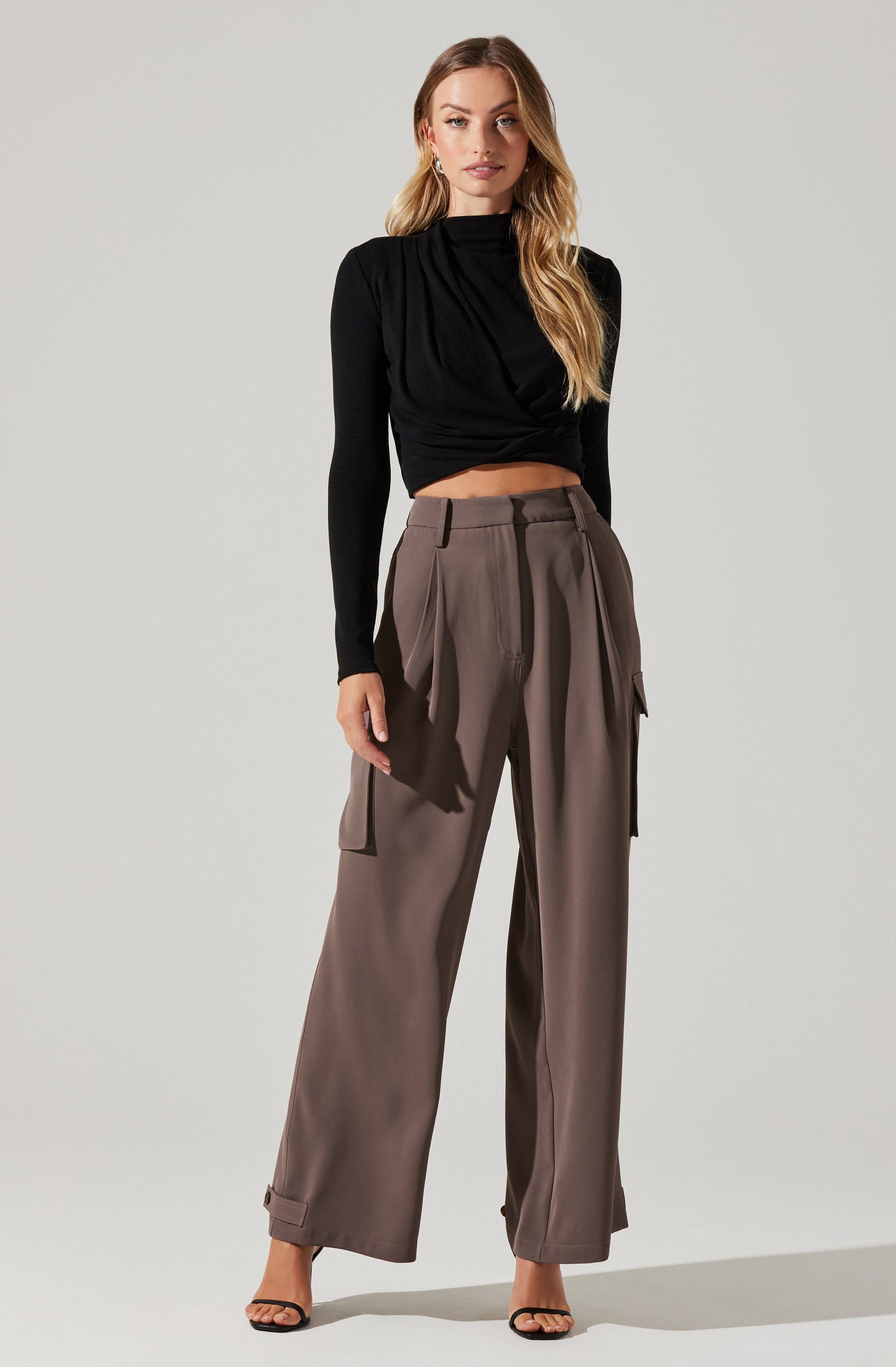 Pleated Wide Leg Cargo Pants-Aljck