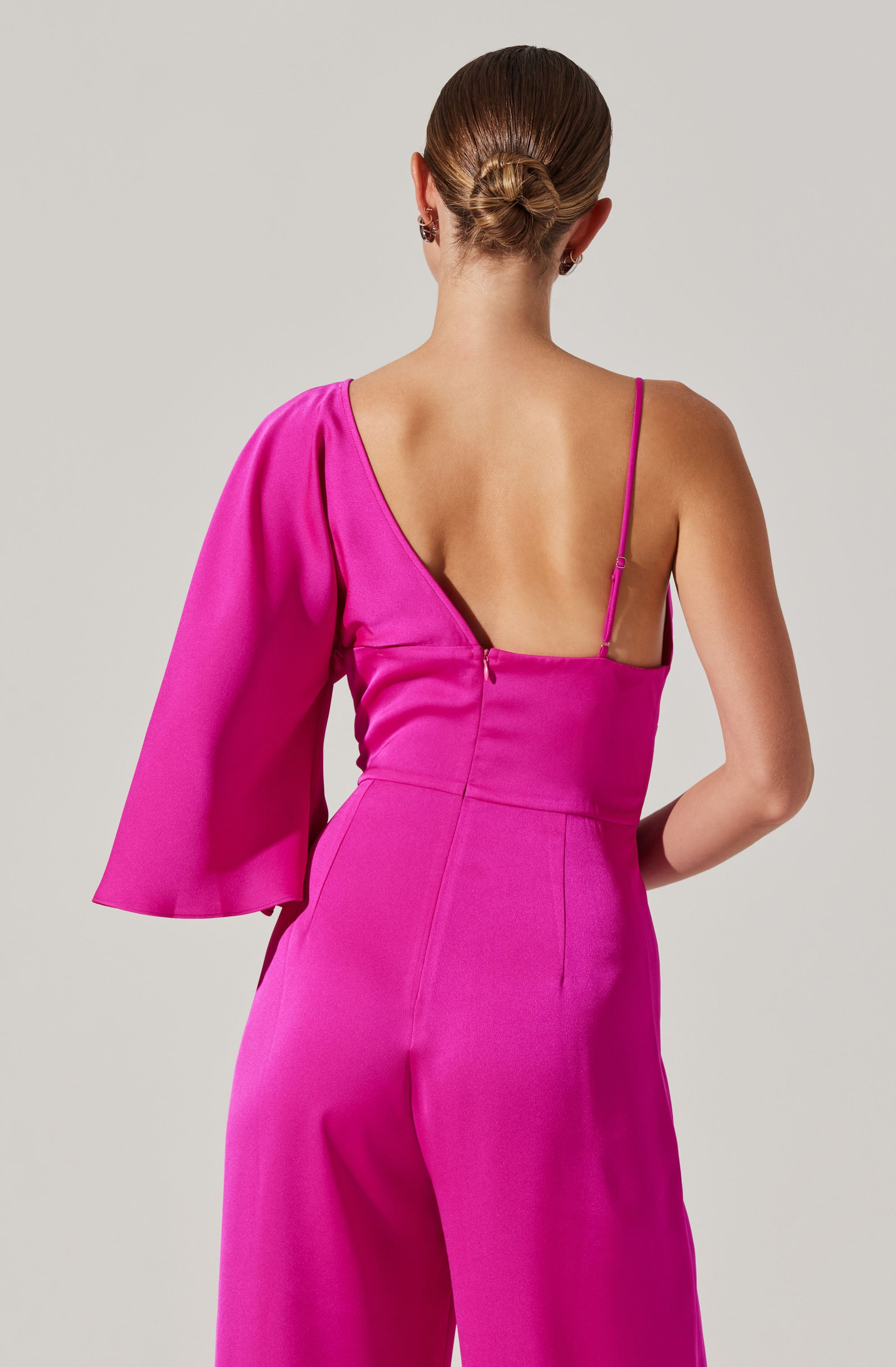 One Shoulder Satin Jumpsuit-Aljck