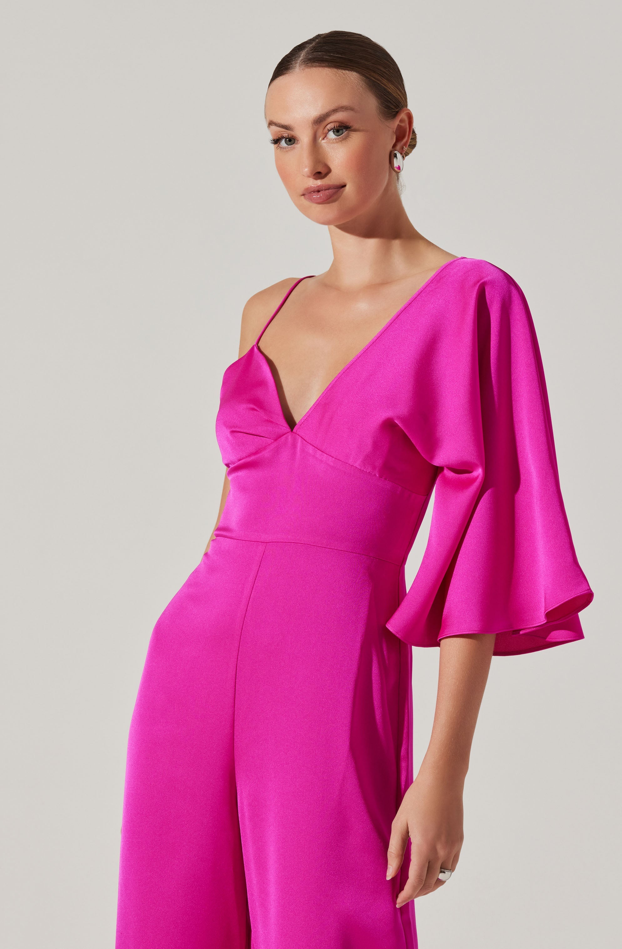 One Shoulder Satin Jumpsuit-Aljck