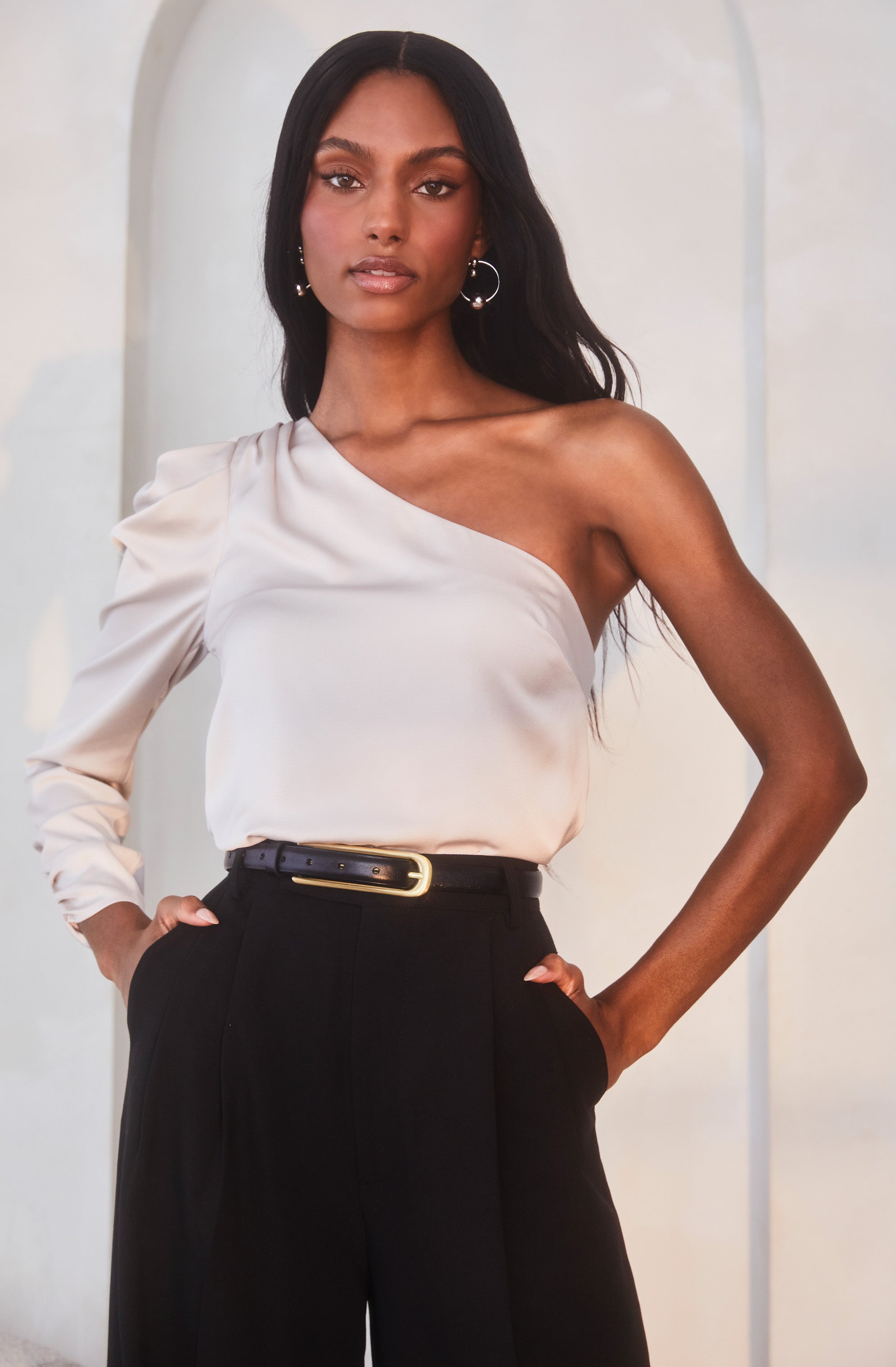 Asymmetrical Puff Sleeve Top-Aljck