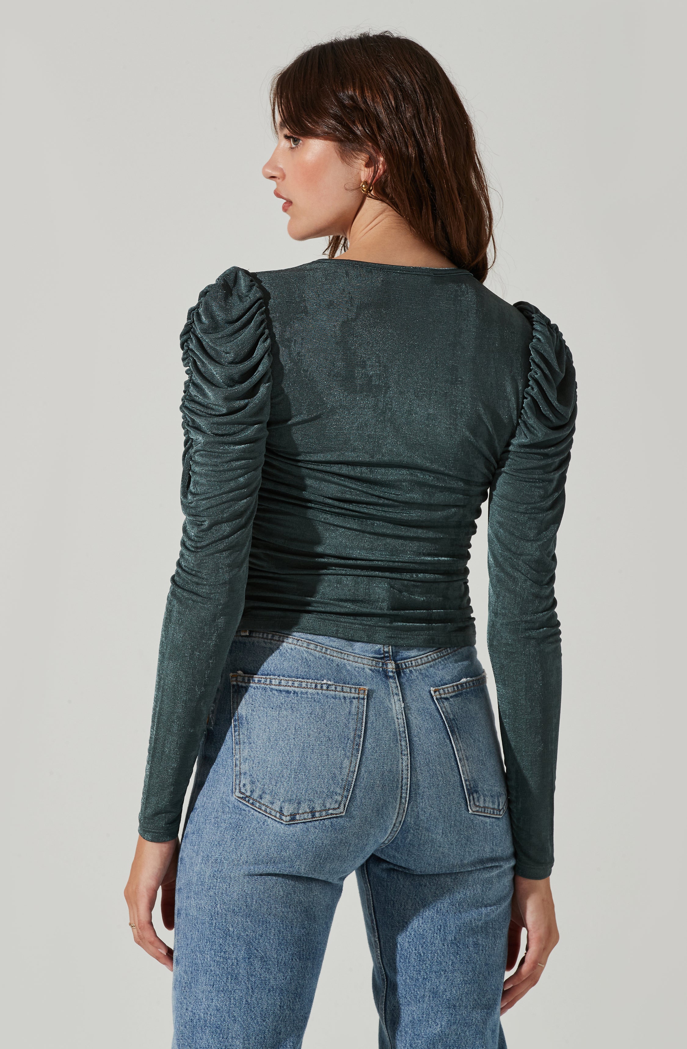Ruched Front Long Sleeve Top-Aljck