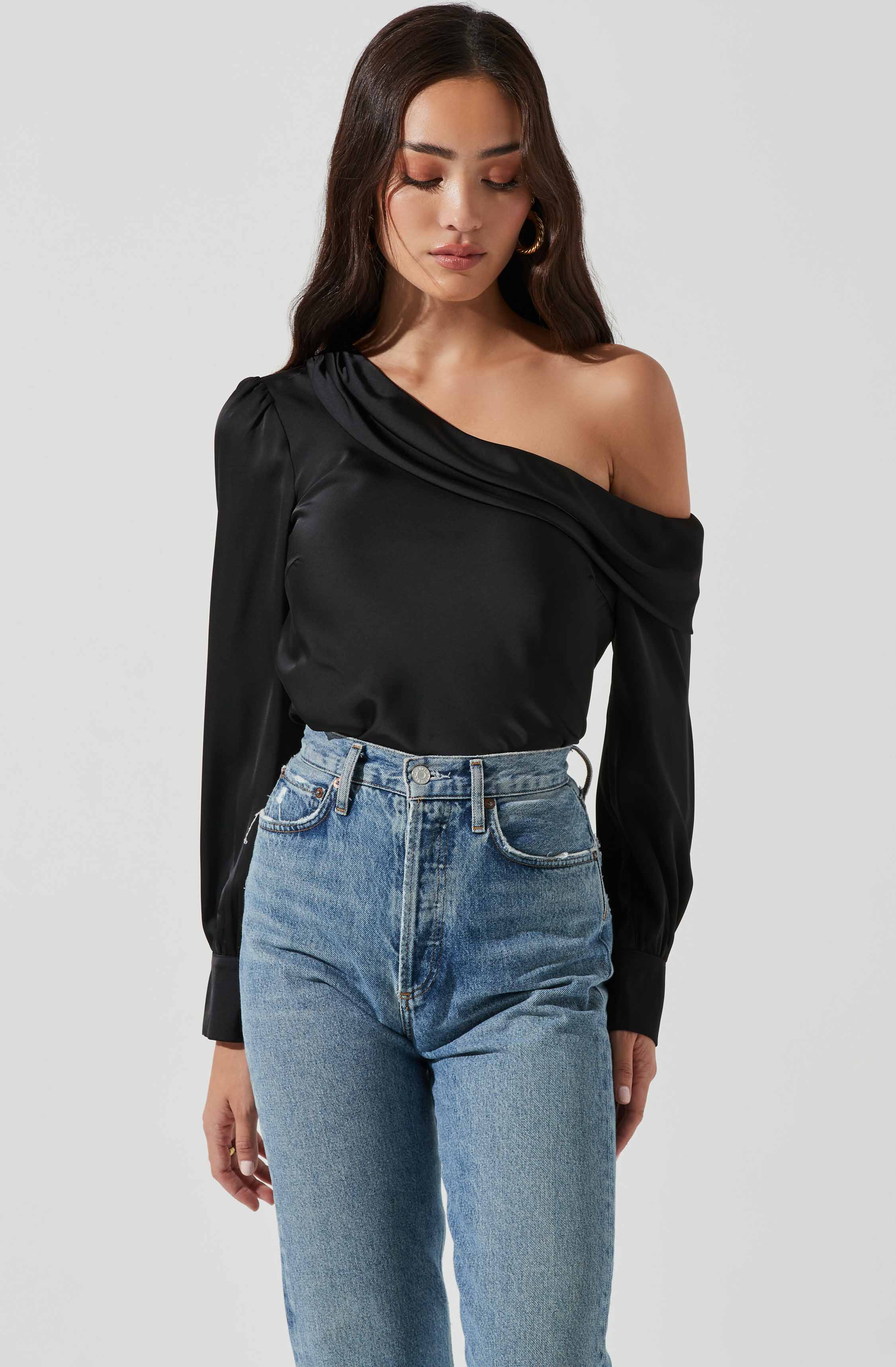 Ellen Draped Off Shoulder Long Sleeve Top-Aljck