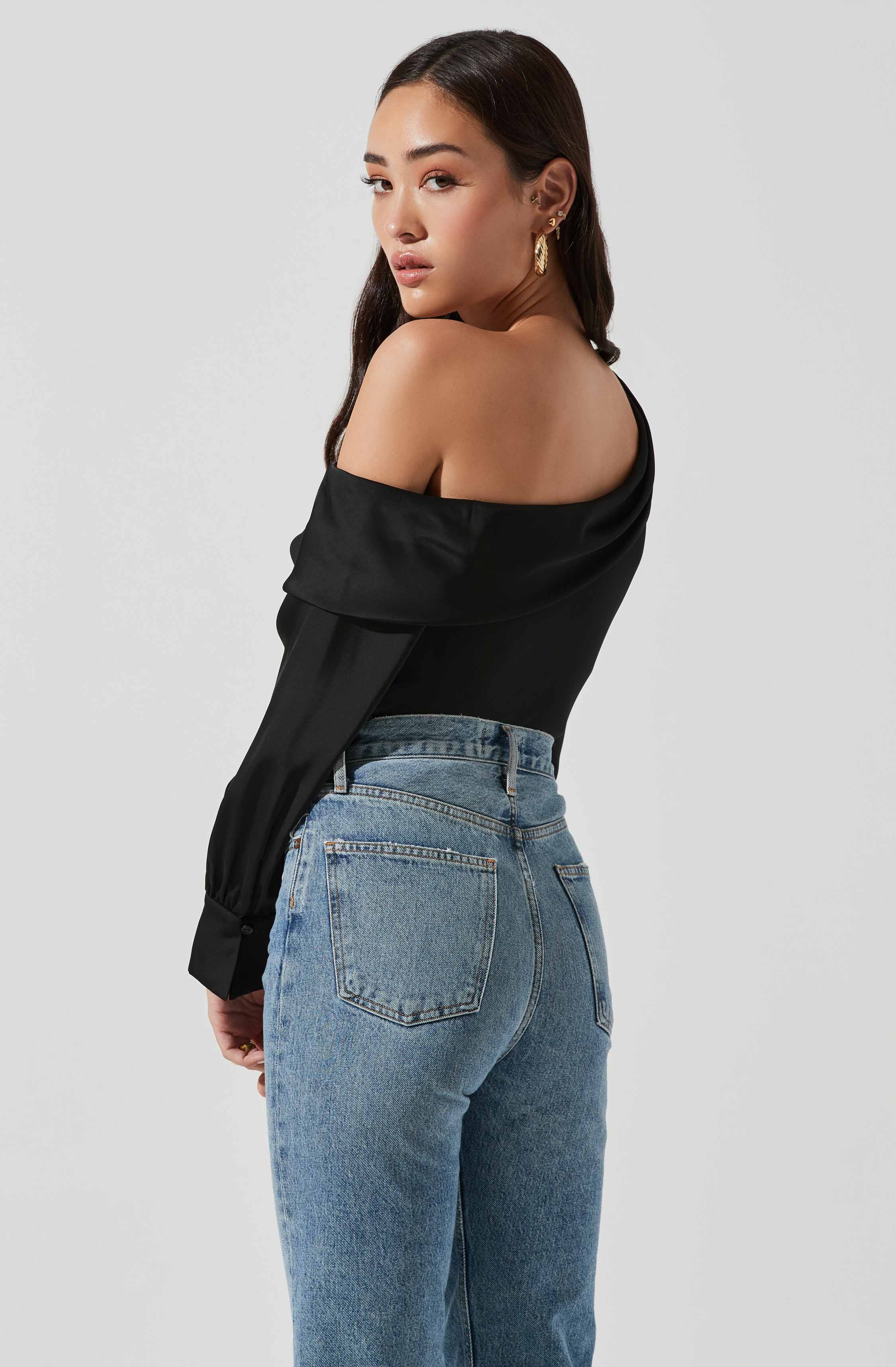 Ellen Draped Off Shoulder Long Sleeve Top-Aljck