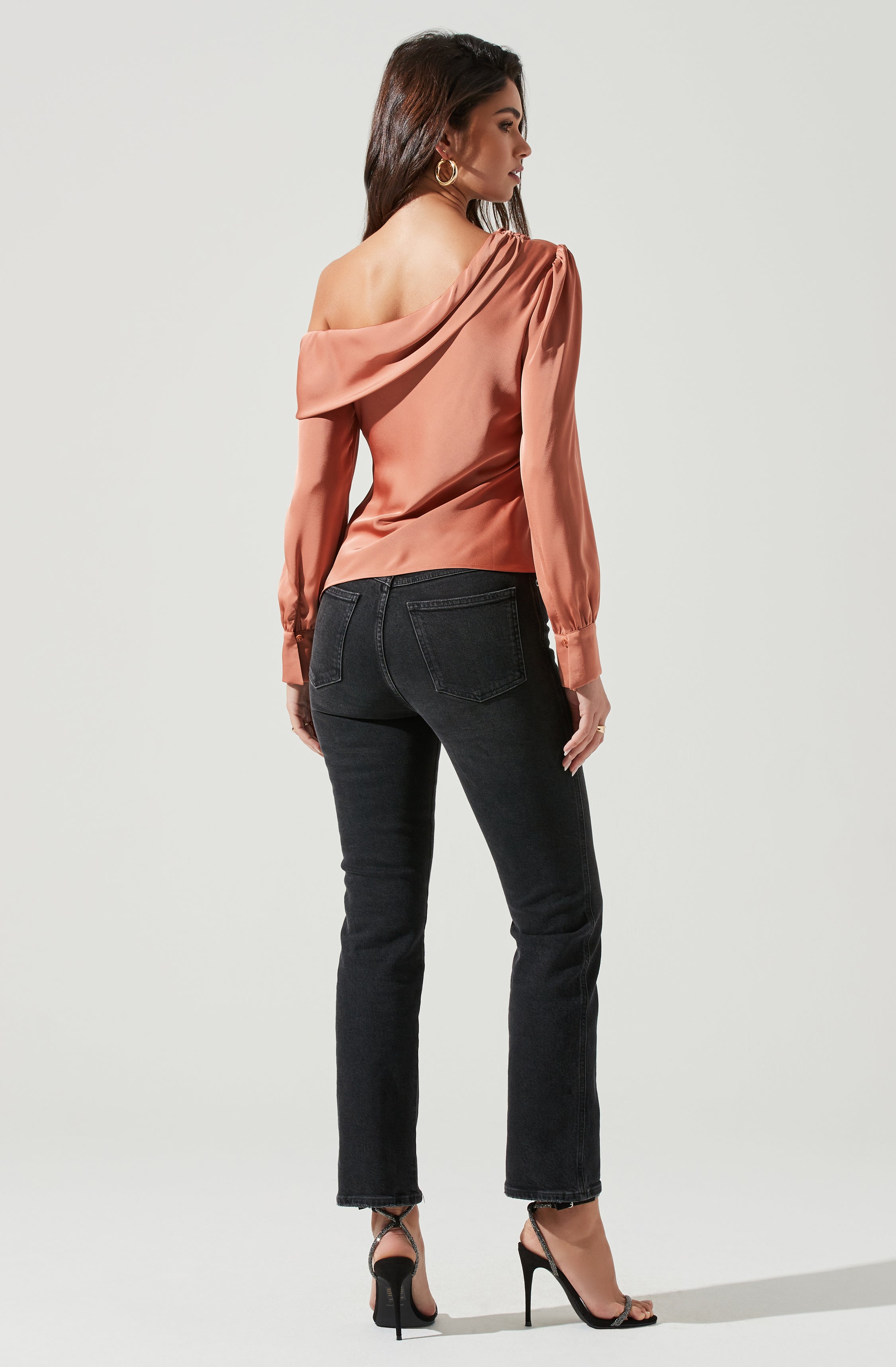 Ellen Draped Off Shoulder Long Sleeve Top-Aljck