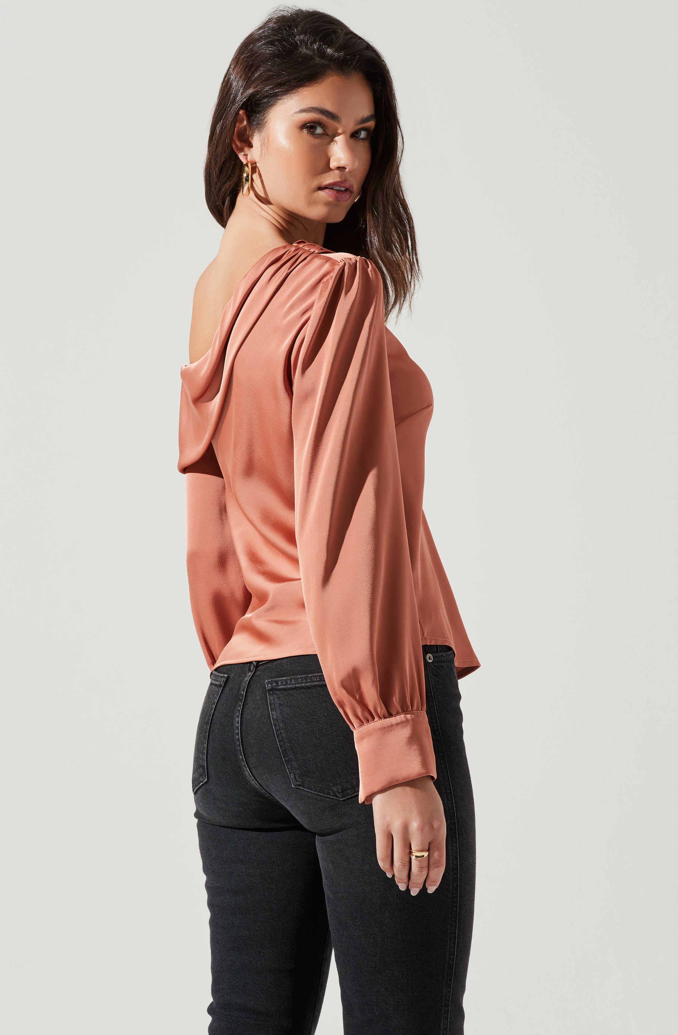 Ellen Draped Off Shoulder Long Sleeve Top-Aljck