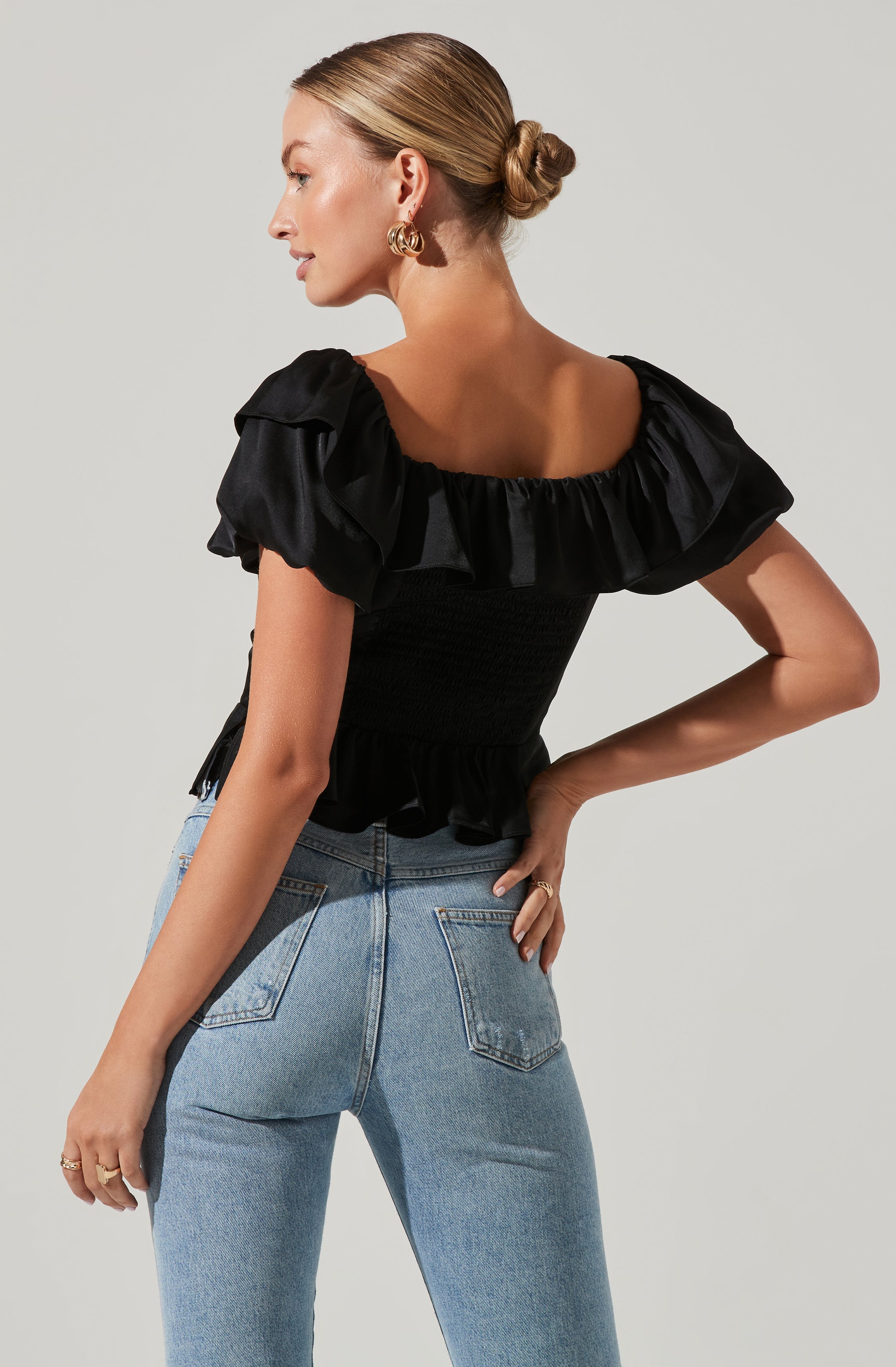 Satin Bubble Sleeve Top-Aljck