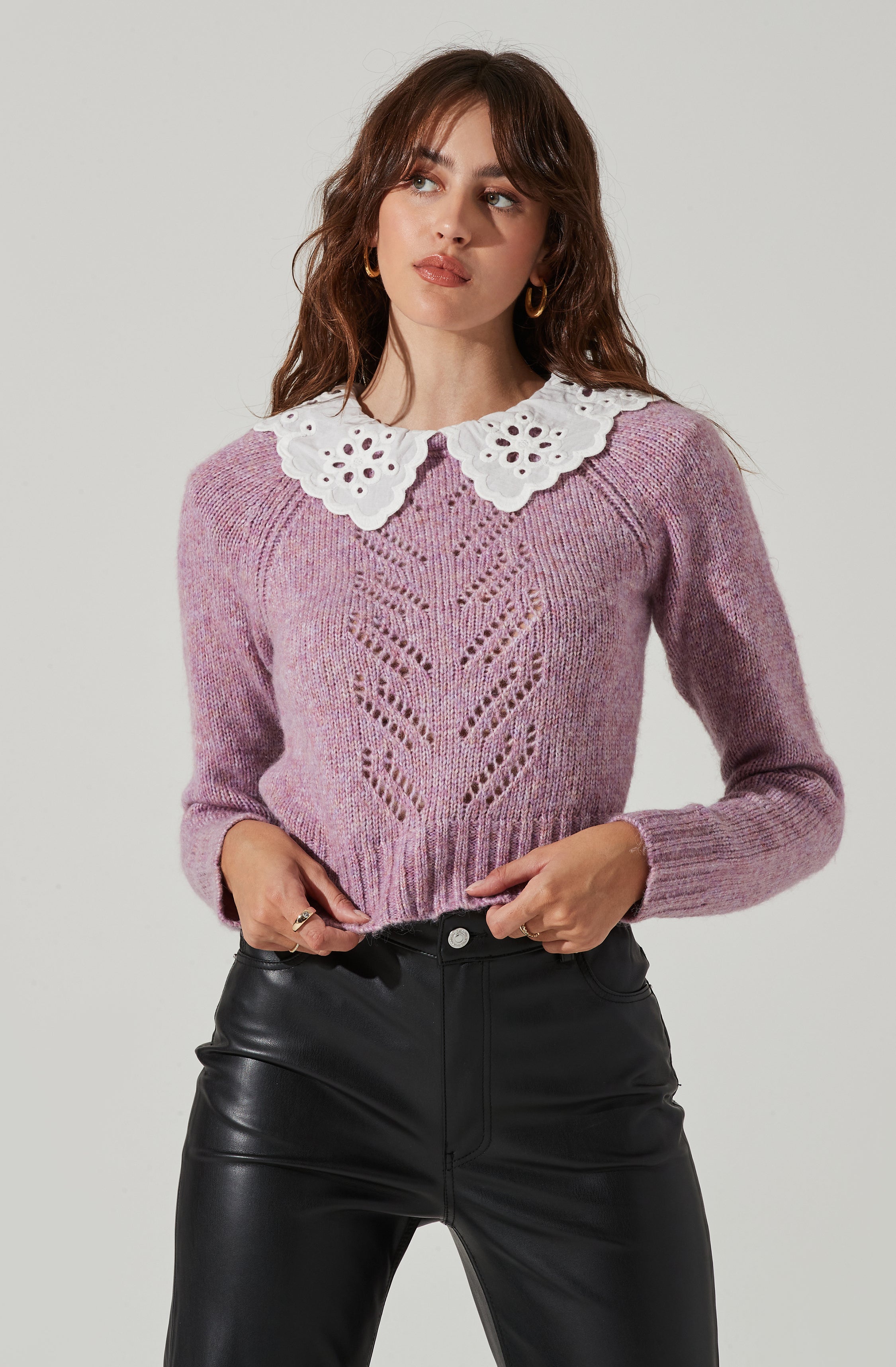 Embroidered Collar Sweater-Aljck