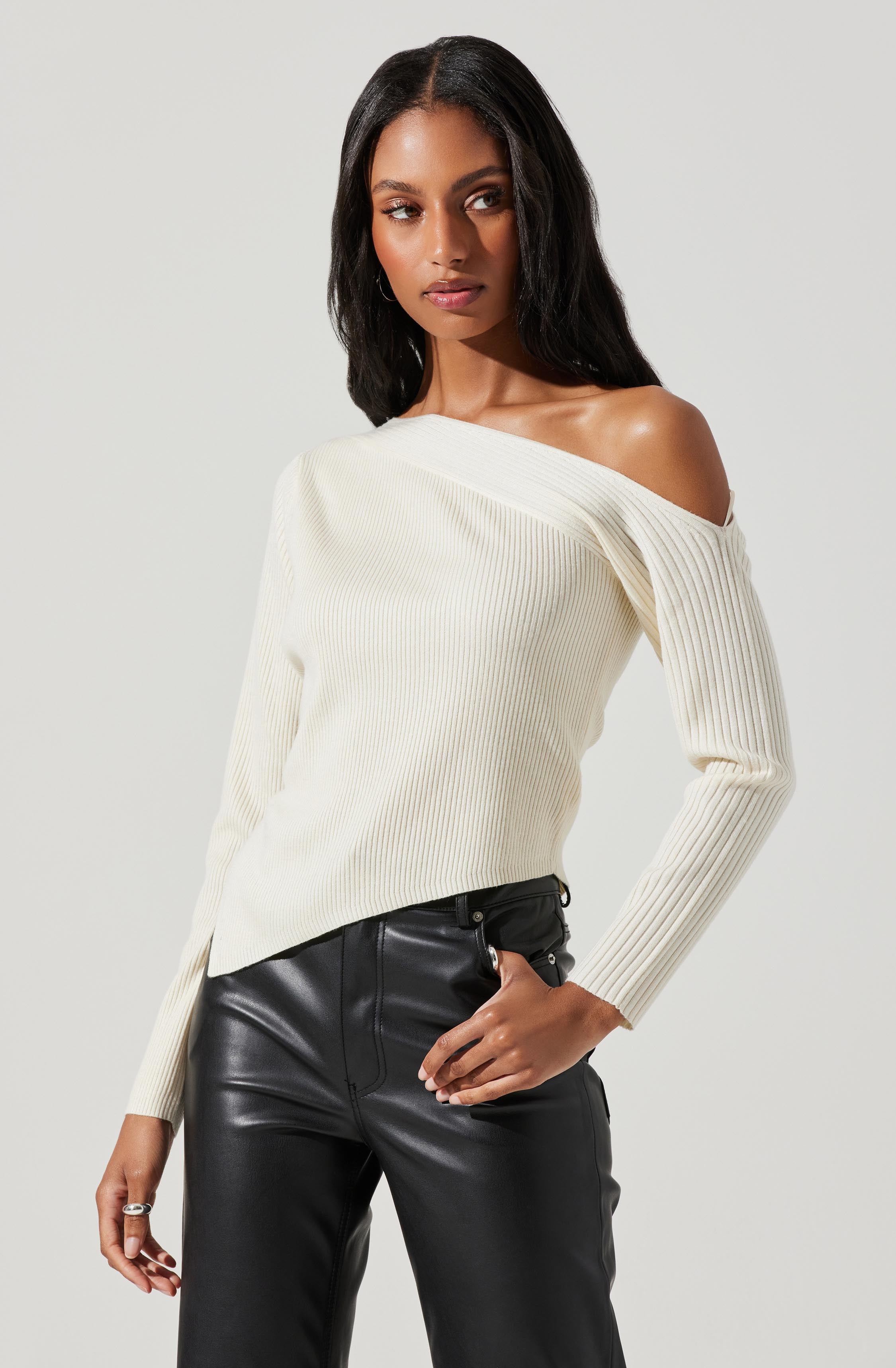 Aldari Off Shoulder Ribbed Sweater-Aljck