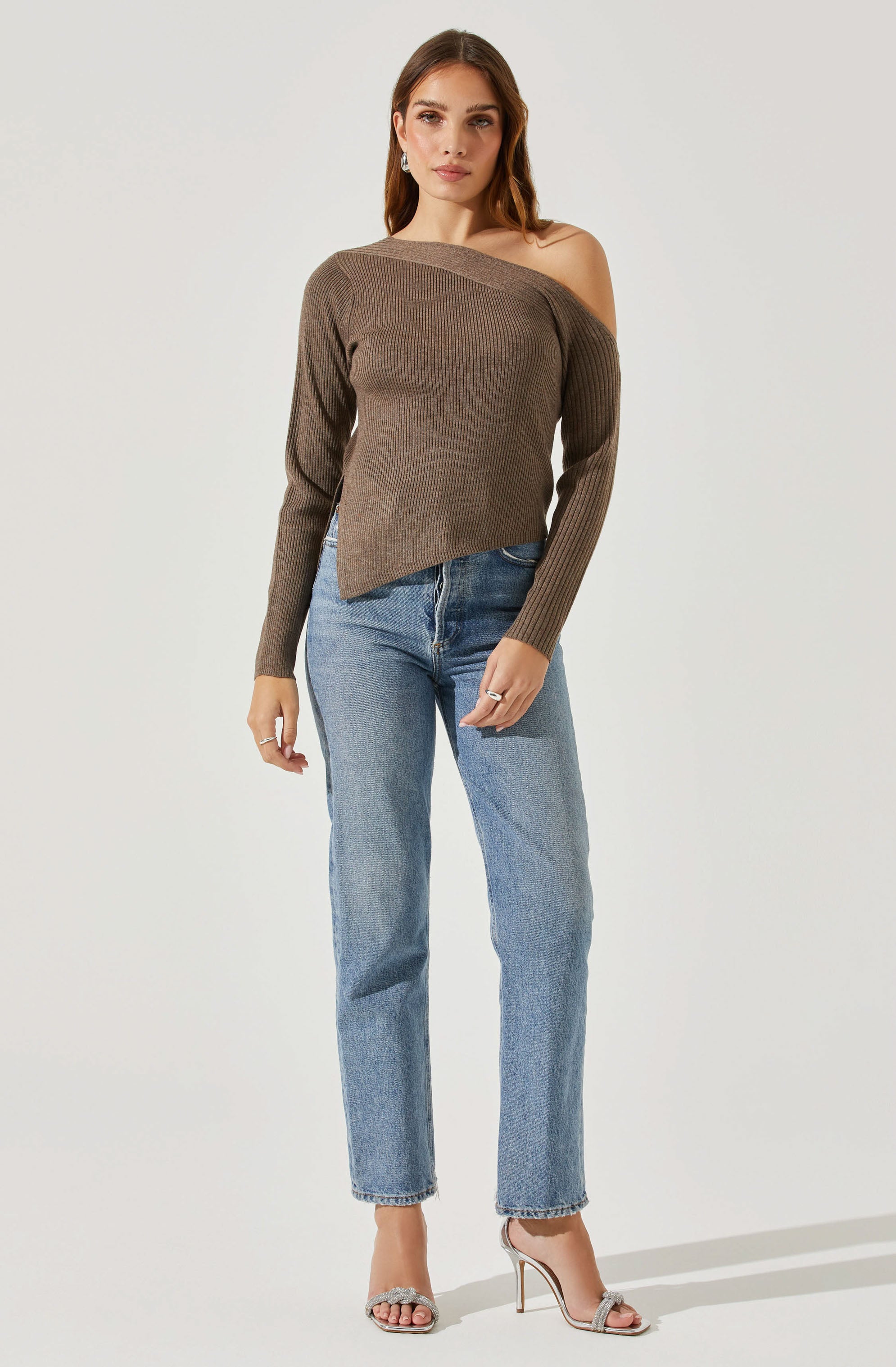 Aldari Off Shoulder Ribbed Sweater-Aljck