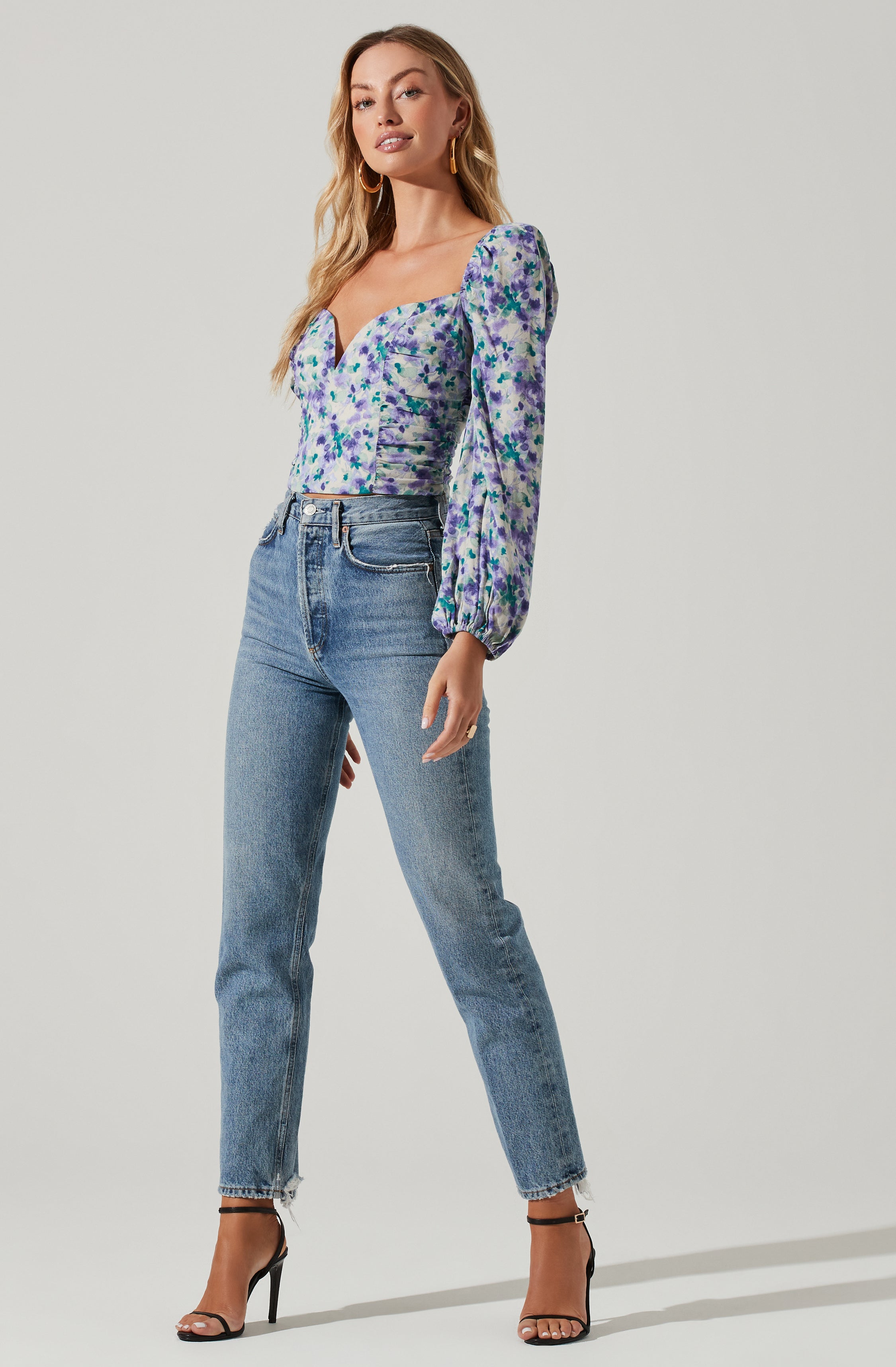 Floral V Wire Printed Long Sleeve Top-Aljck