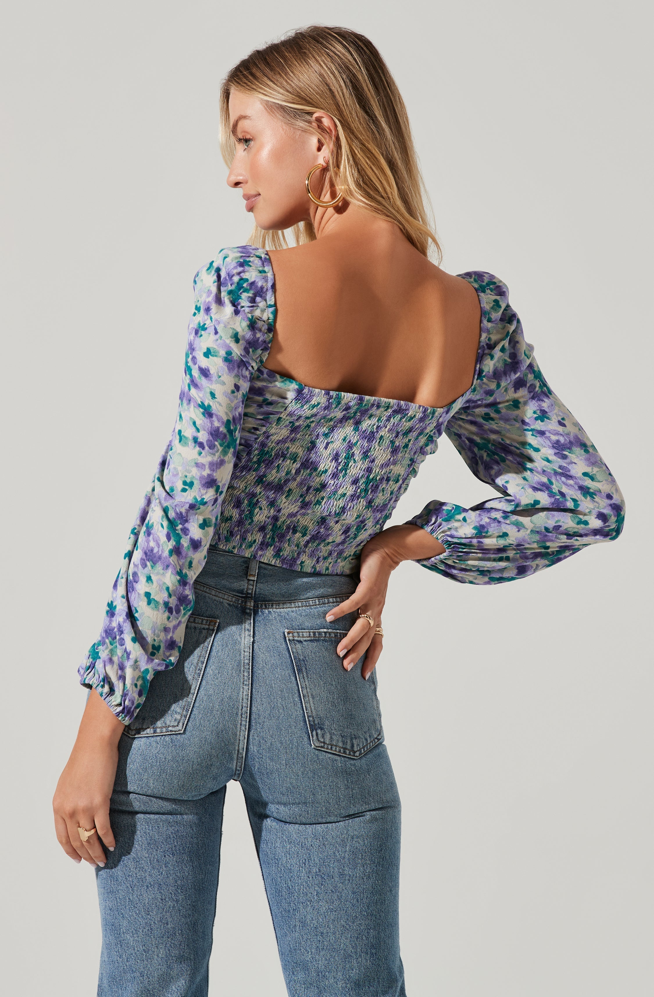 Floral V Wire Printed Long Sleeve Top-Aljck