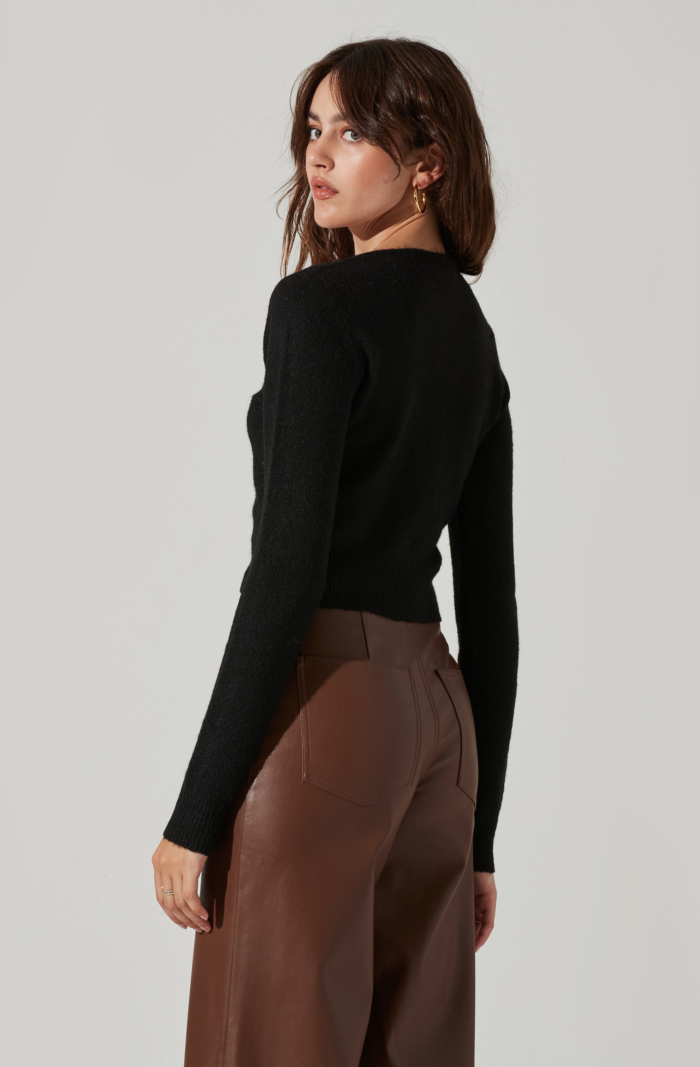 Pearl Button Cardigan-Aljck