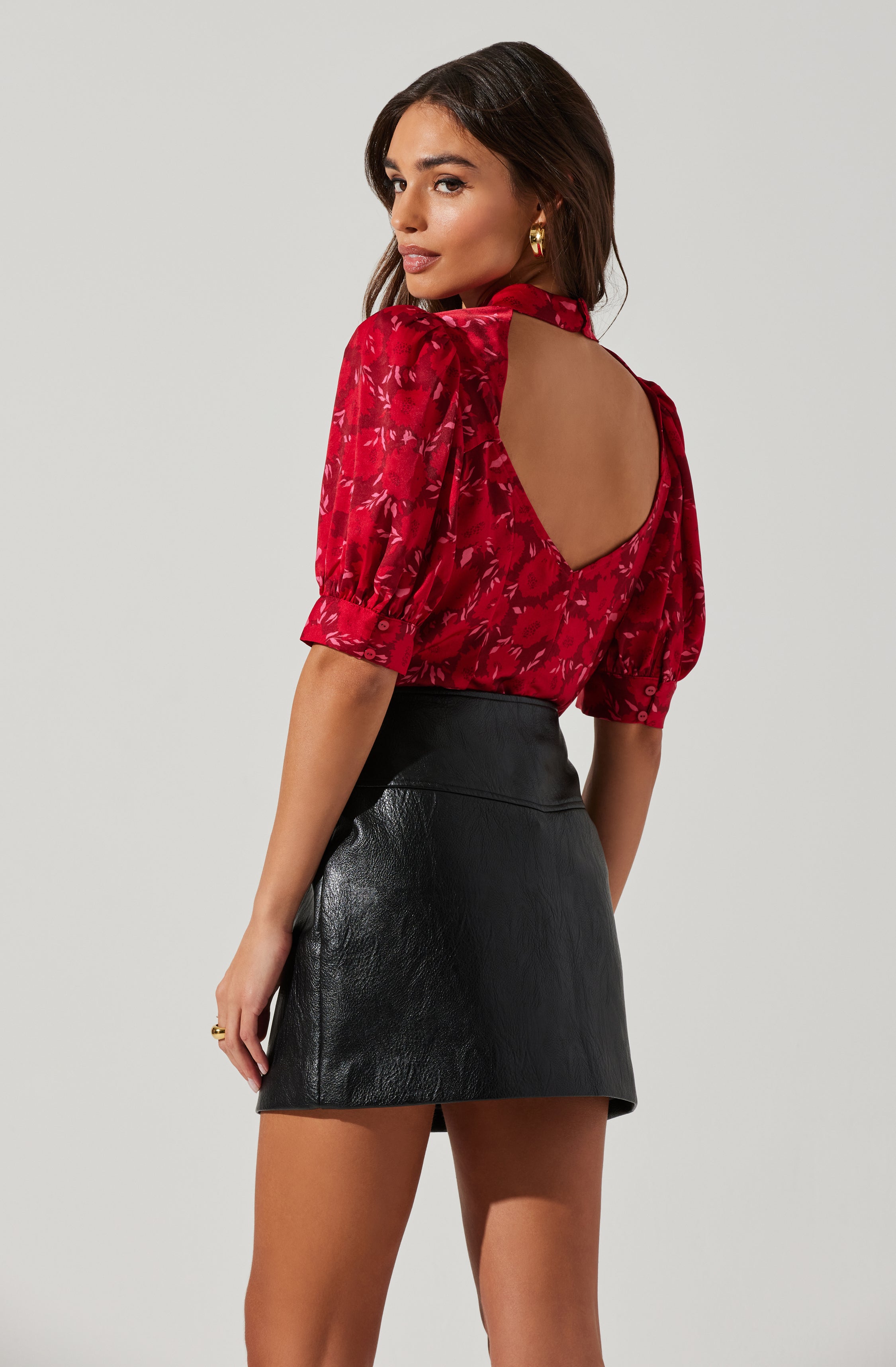 Floral Mock Neck Cowl Drape Top-Aljck