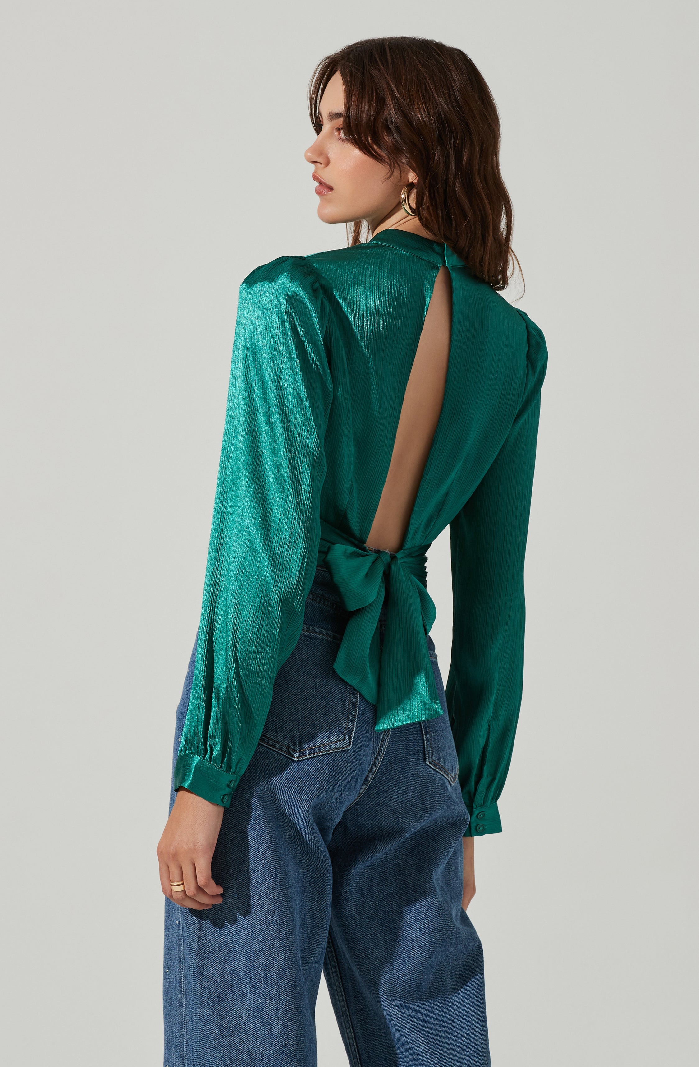 Long Sleeve Mock Neck Open Tie Back Top-Aljck