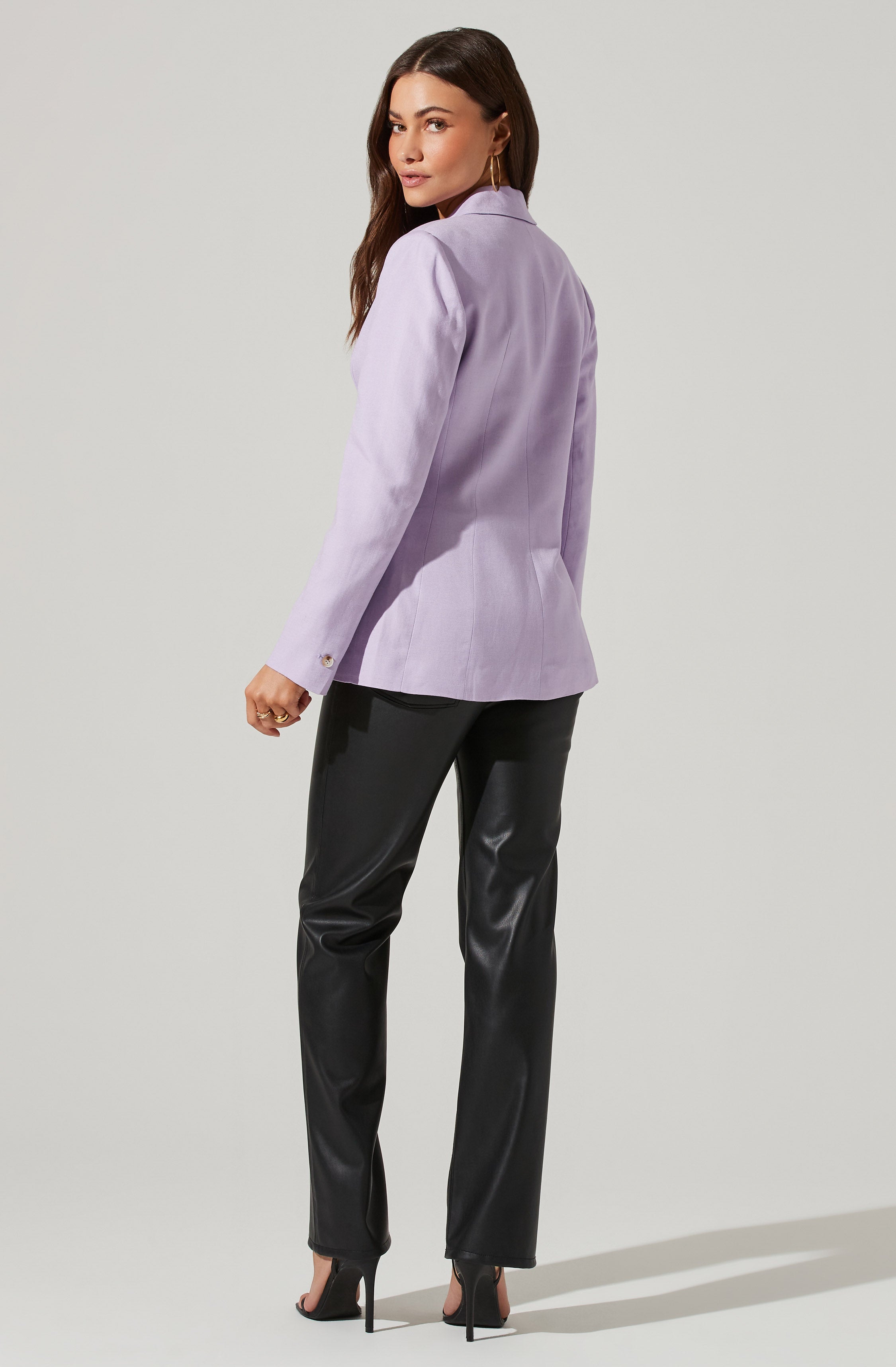 Fitted Buttoned Blazer-Aljck