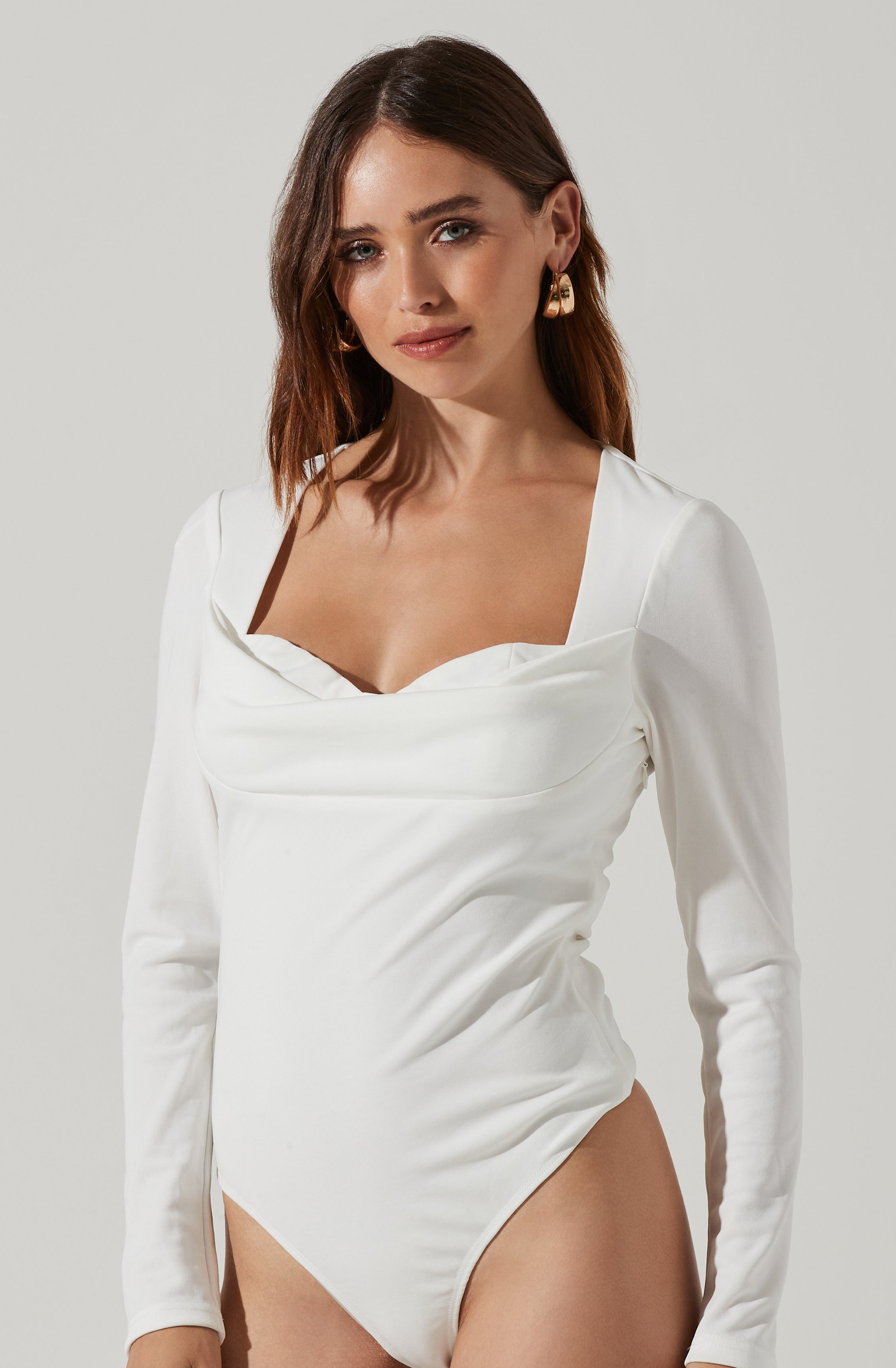 Nyra Sweetheart Long Sleeve Bodysuit-Aljck