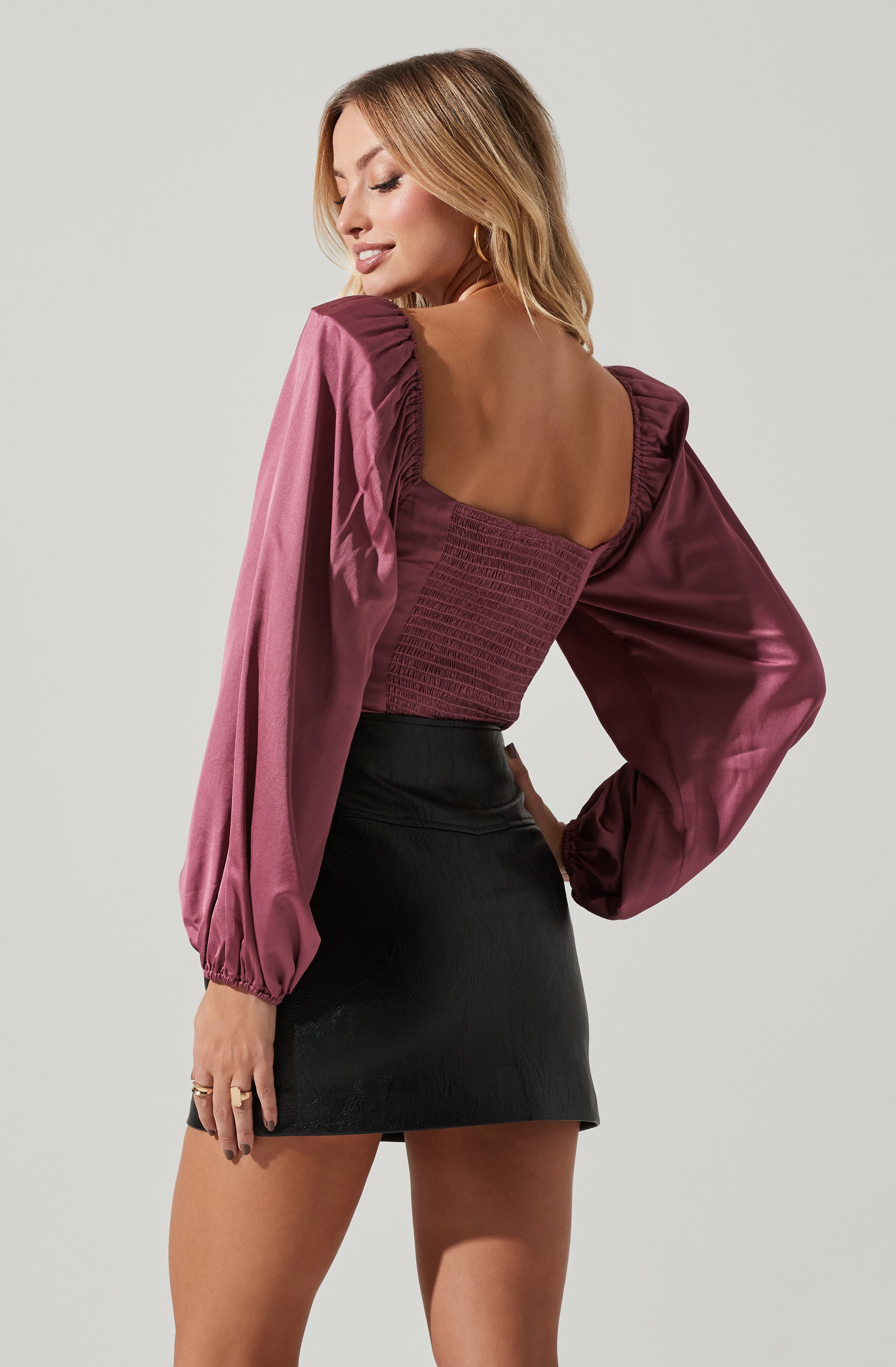Arleth Satin Sweetheart Long Sleeve Top-Aljck