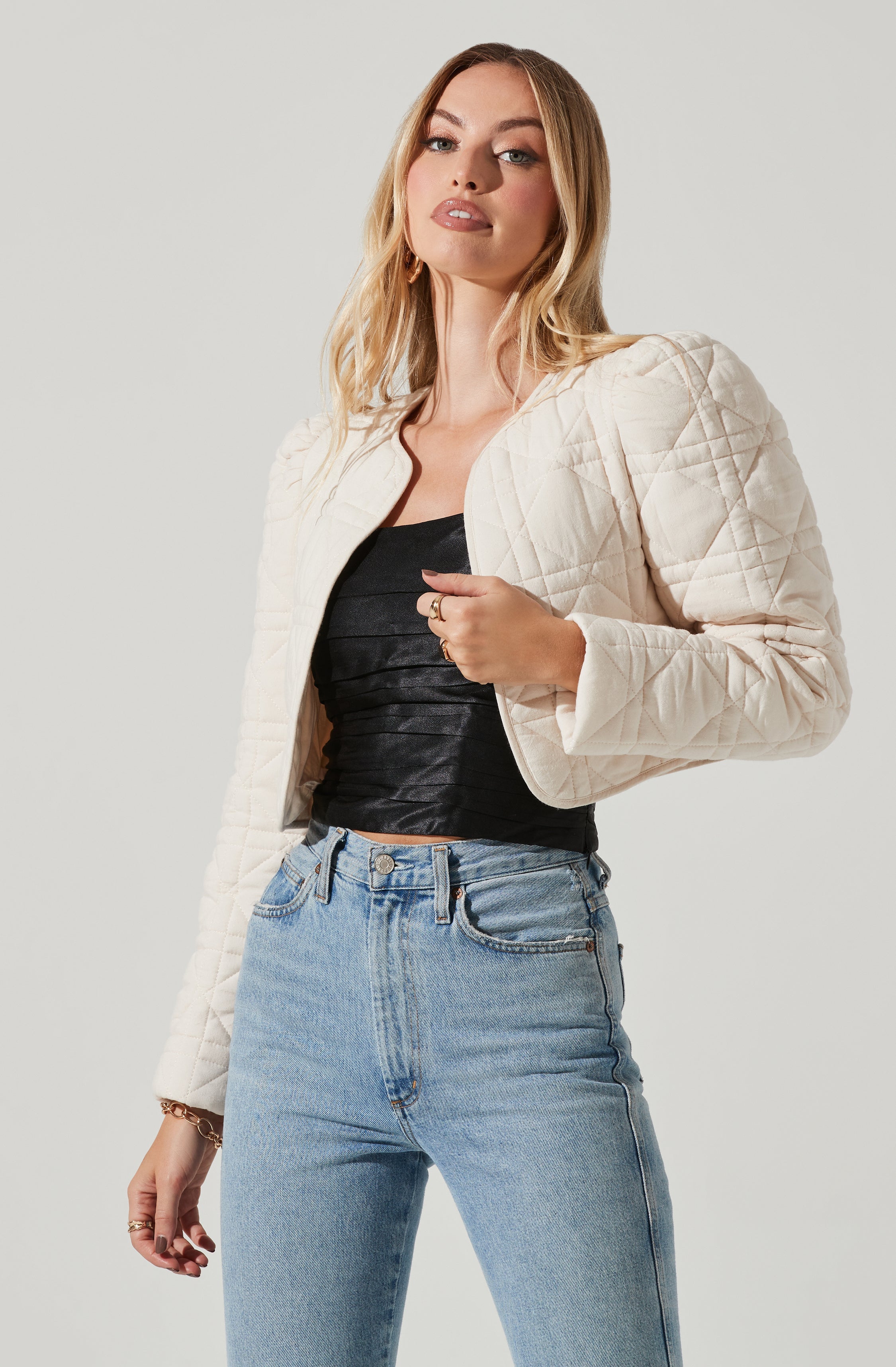 Lucia Quilted Cropped Puff Sleeve Jacket-Aljck