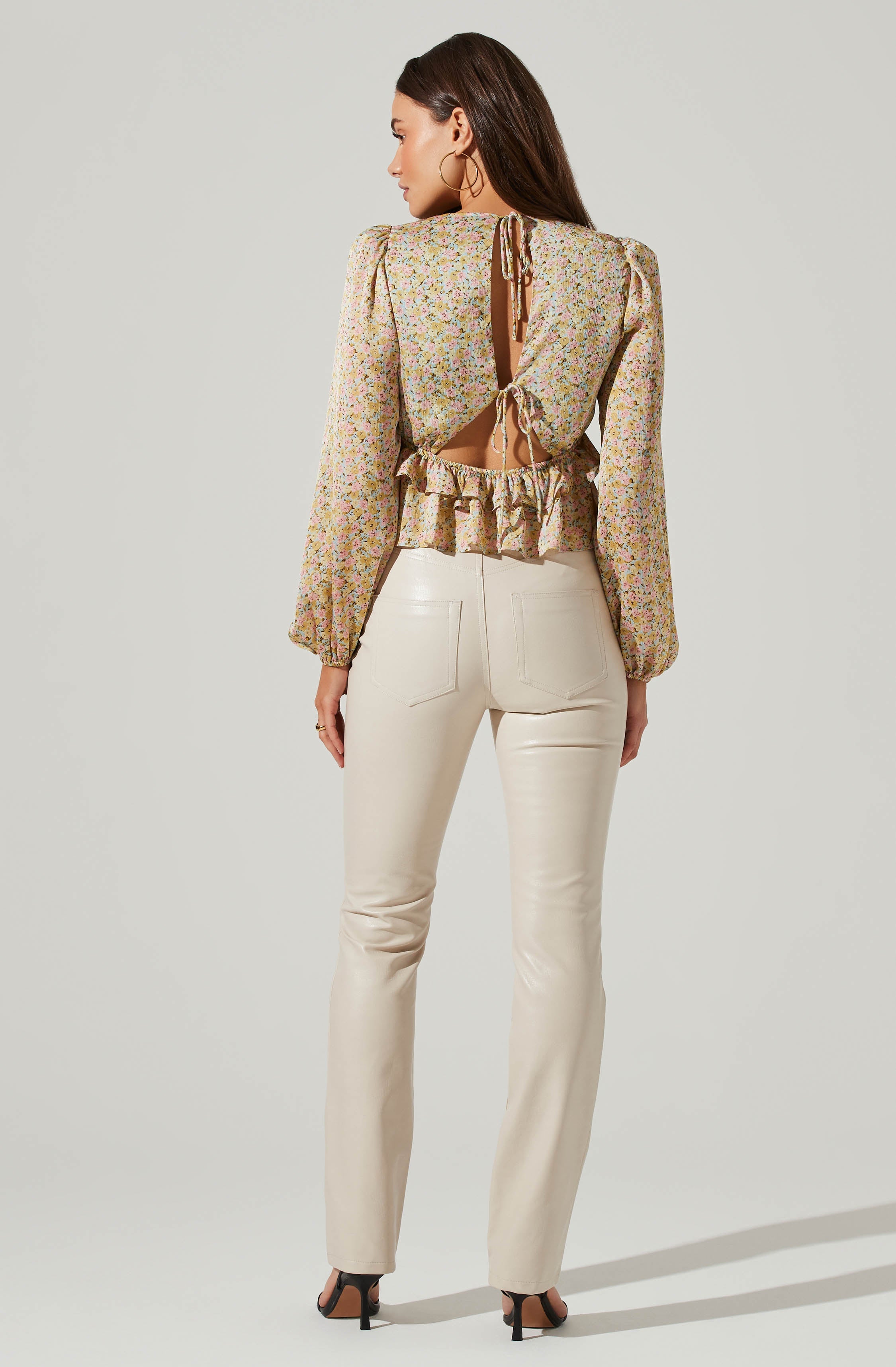 Floral Long Sleeve Tie Back Ruffle Bust Top-Aljck