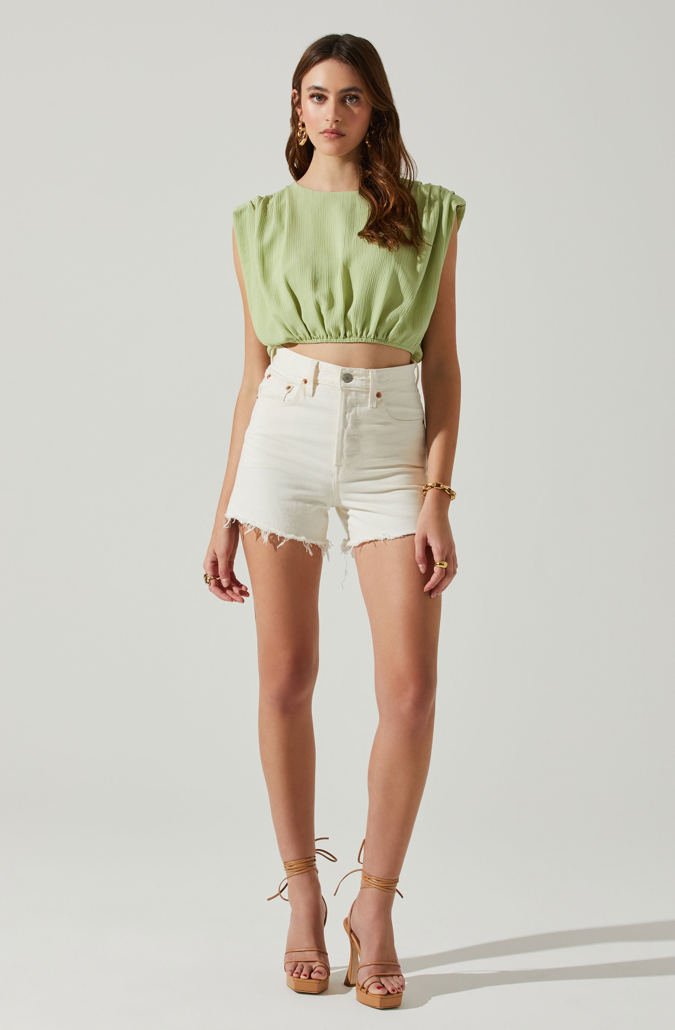 Cropped Plisse Balloon Hem Top-Aljck