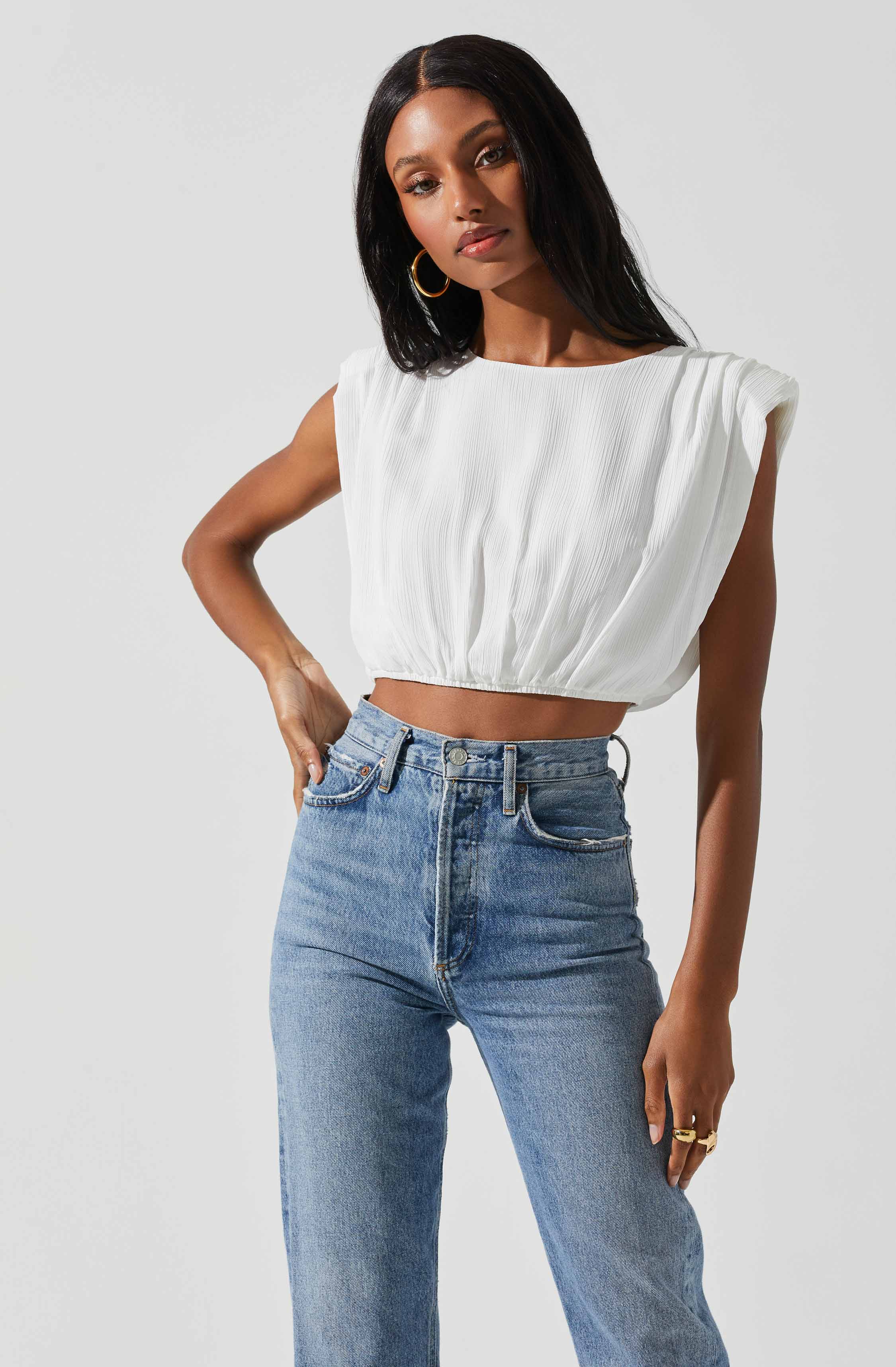 Cropped Plisse Balloon Hem Top-Aljck