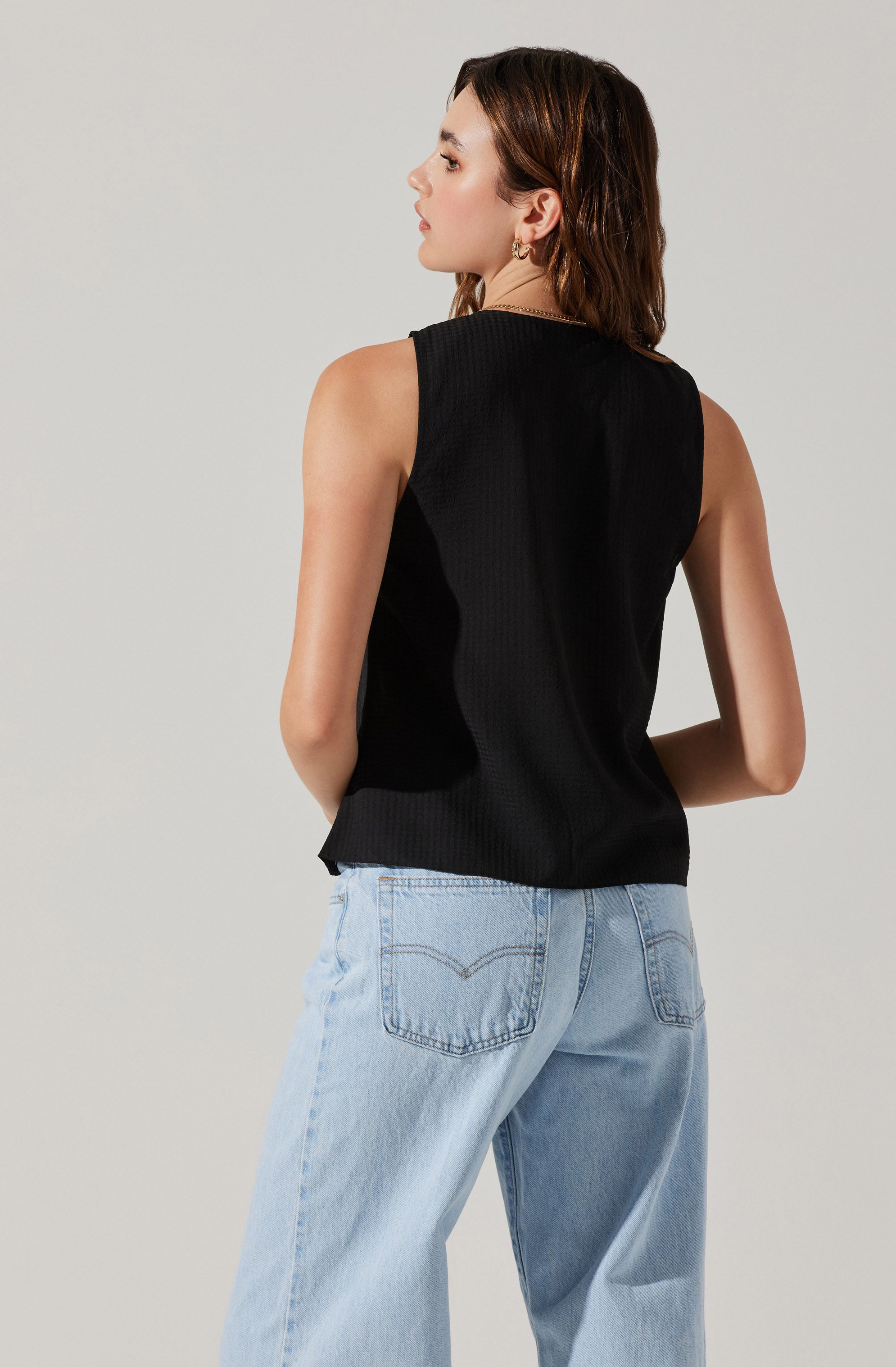 Ruched Front V-Neck Top-Aljck