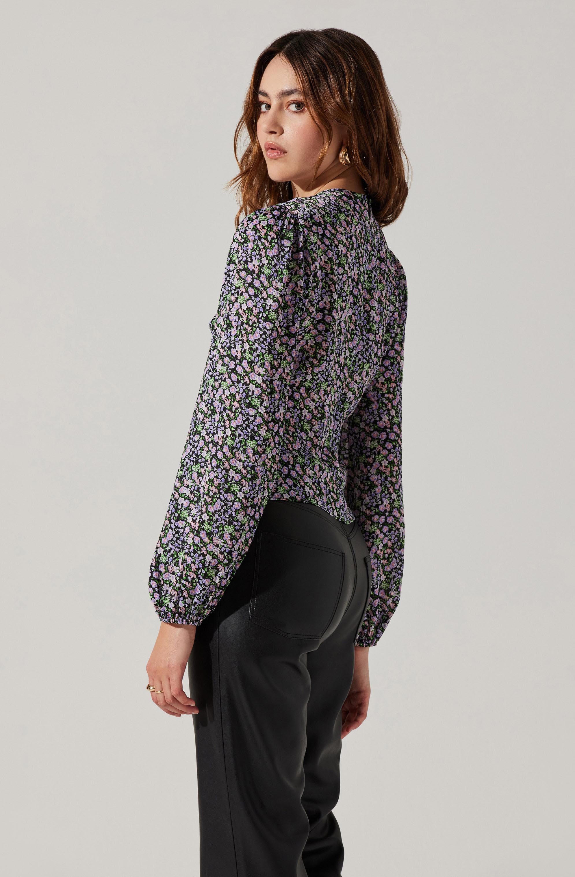 Asymmetrical Cutout Ruched Top-Aljck