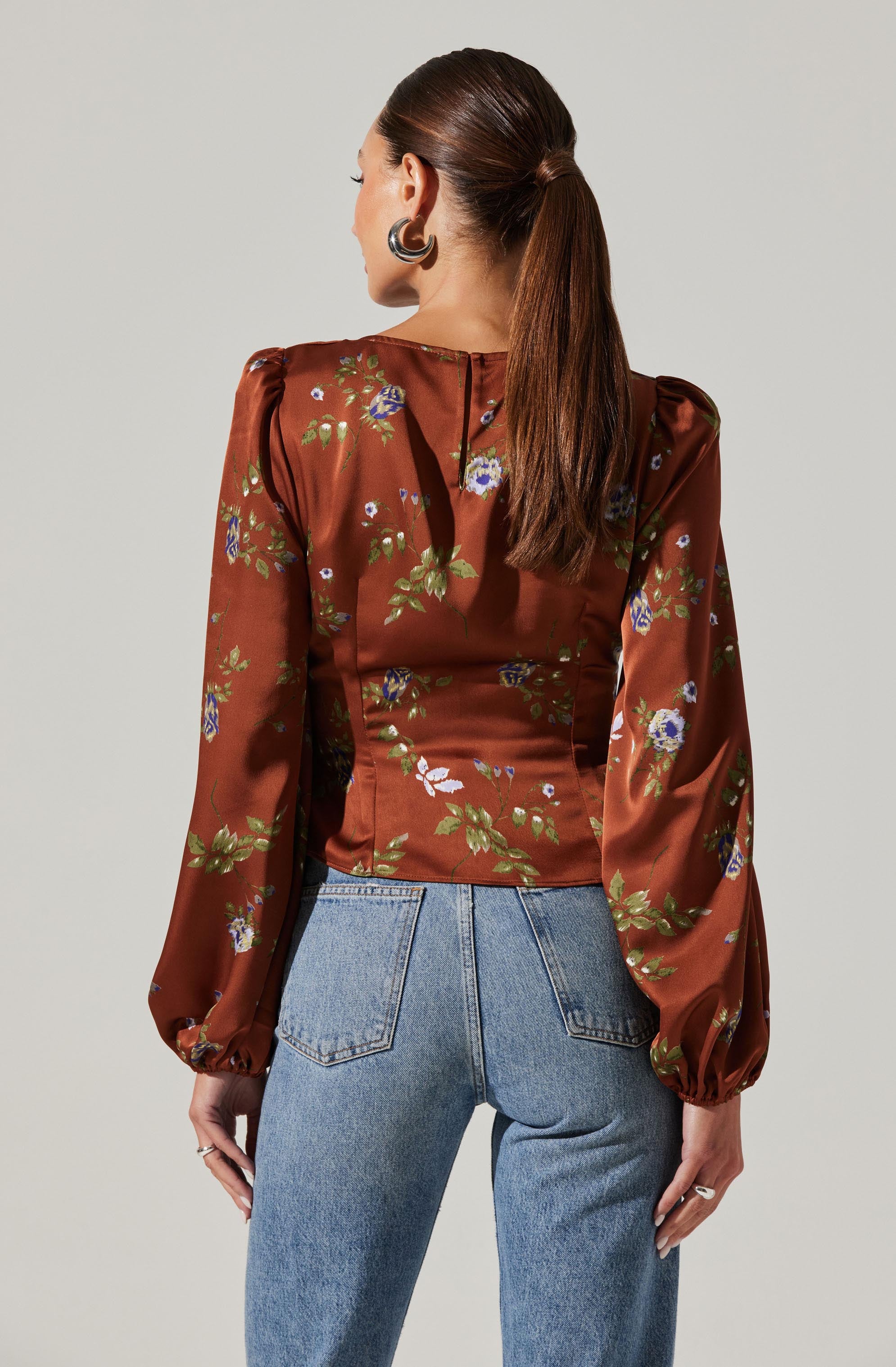 Bishop Sleeve Twist Floral Top-Aljck