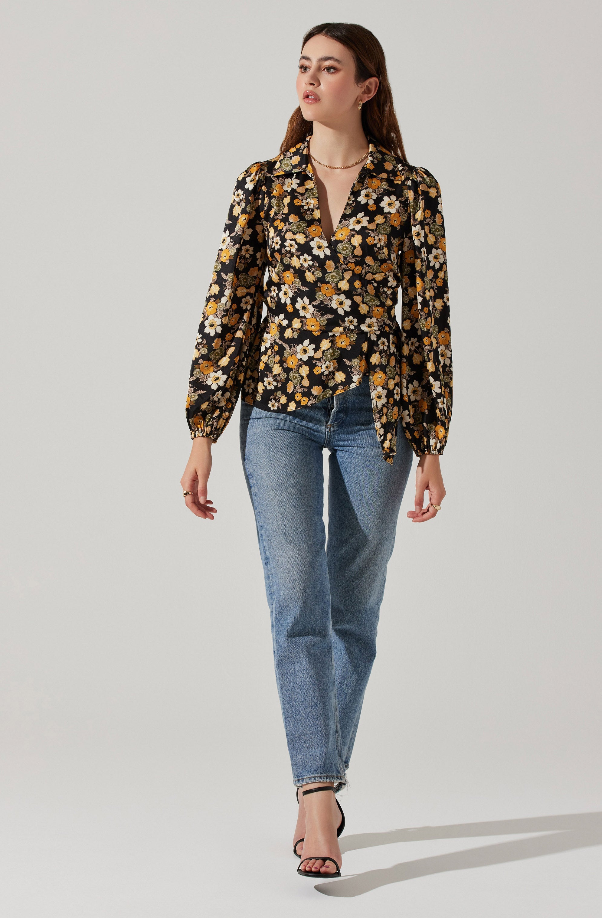 Asymmetrical Collared Floral Wrap Top-Aljck