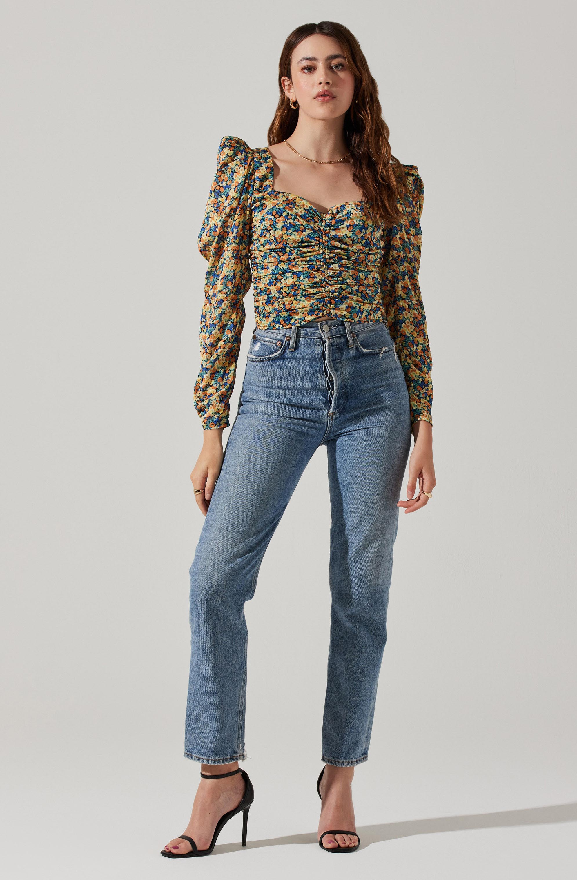 Long Sleeve Floral Ruched Top-Aljck