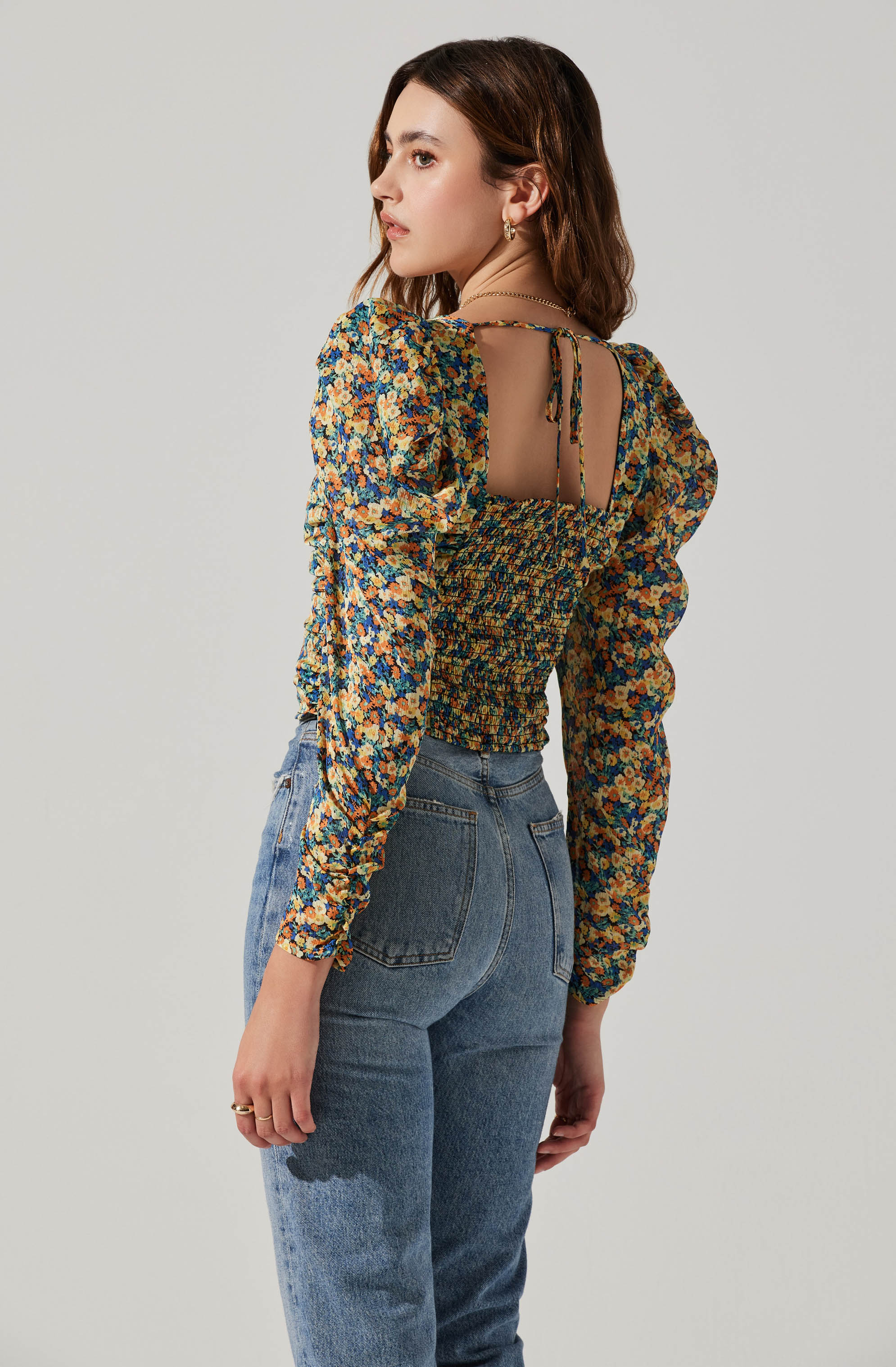 Long Sleeve Floral Ruched Top-Aljck